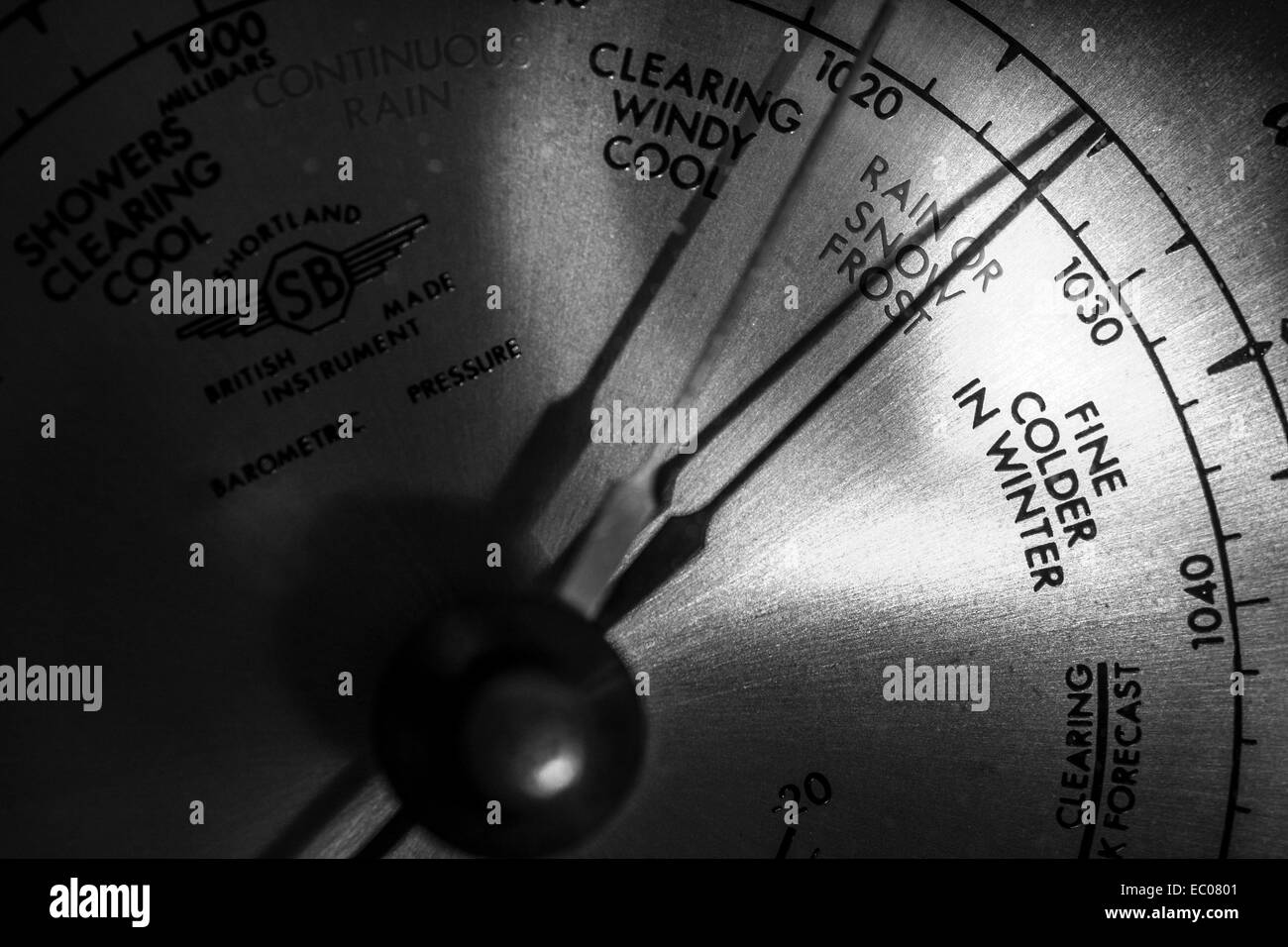 close up of a Weather Gauge showing barometric pressure Stock Photo - Alamy