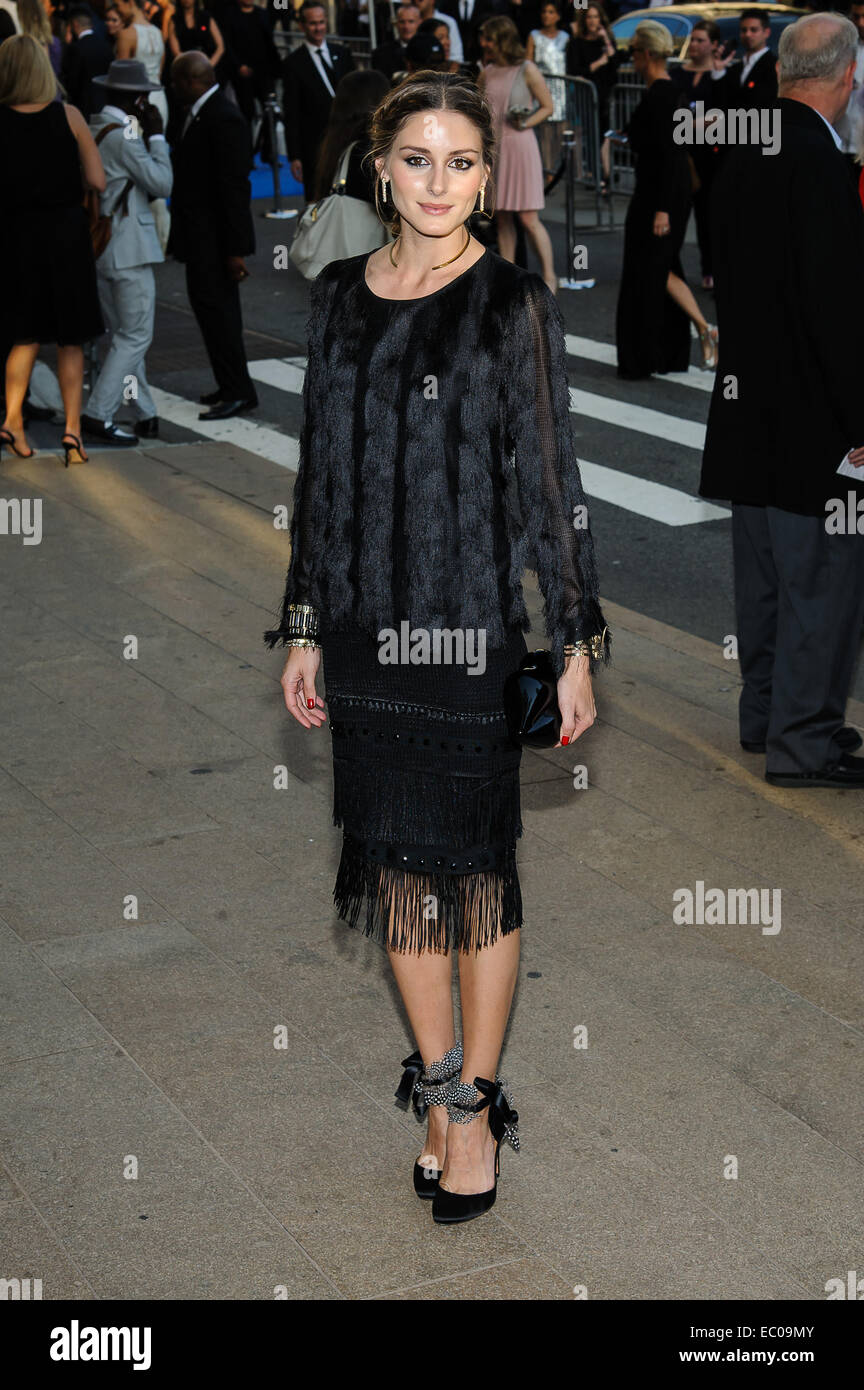 2014 CFDA Awards - Outside Arrivals Featuring: Olivia Palermo Where