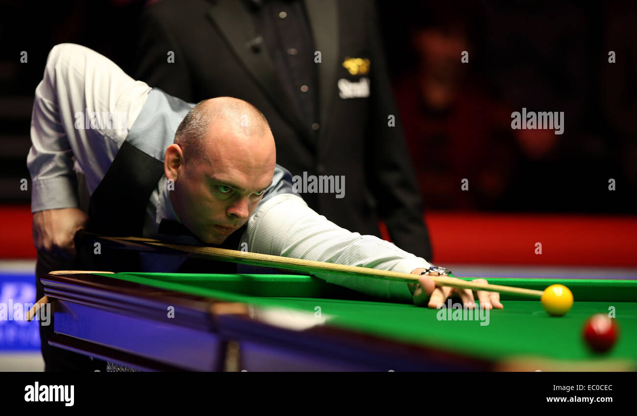 York Uk 6th Dec 2014 Stuart Bingham Of England Competes During