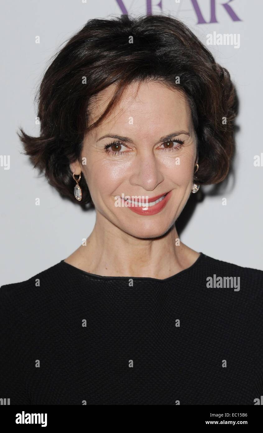 Elizabeth vargas hi-res stock photography and images - Page 3 - Alamy
