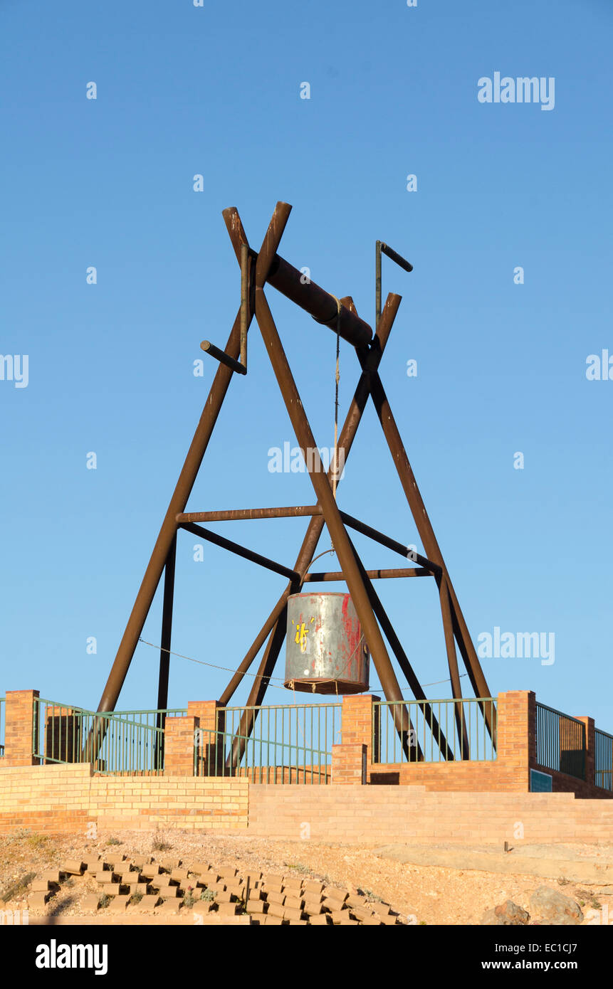 Big winch, lookout, Coober Pedy, South