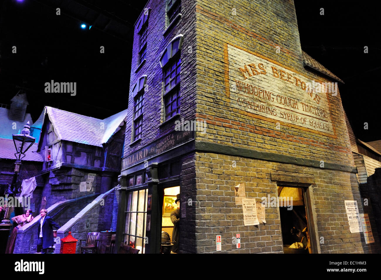 Dickens World, shops and Victorian characters in courtyard. Dickens World, a facsimile museum in Chatham, Kent. The English Stock Photo
