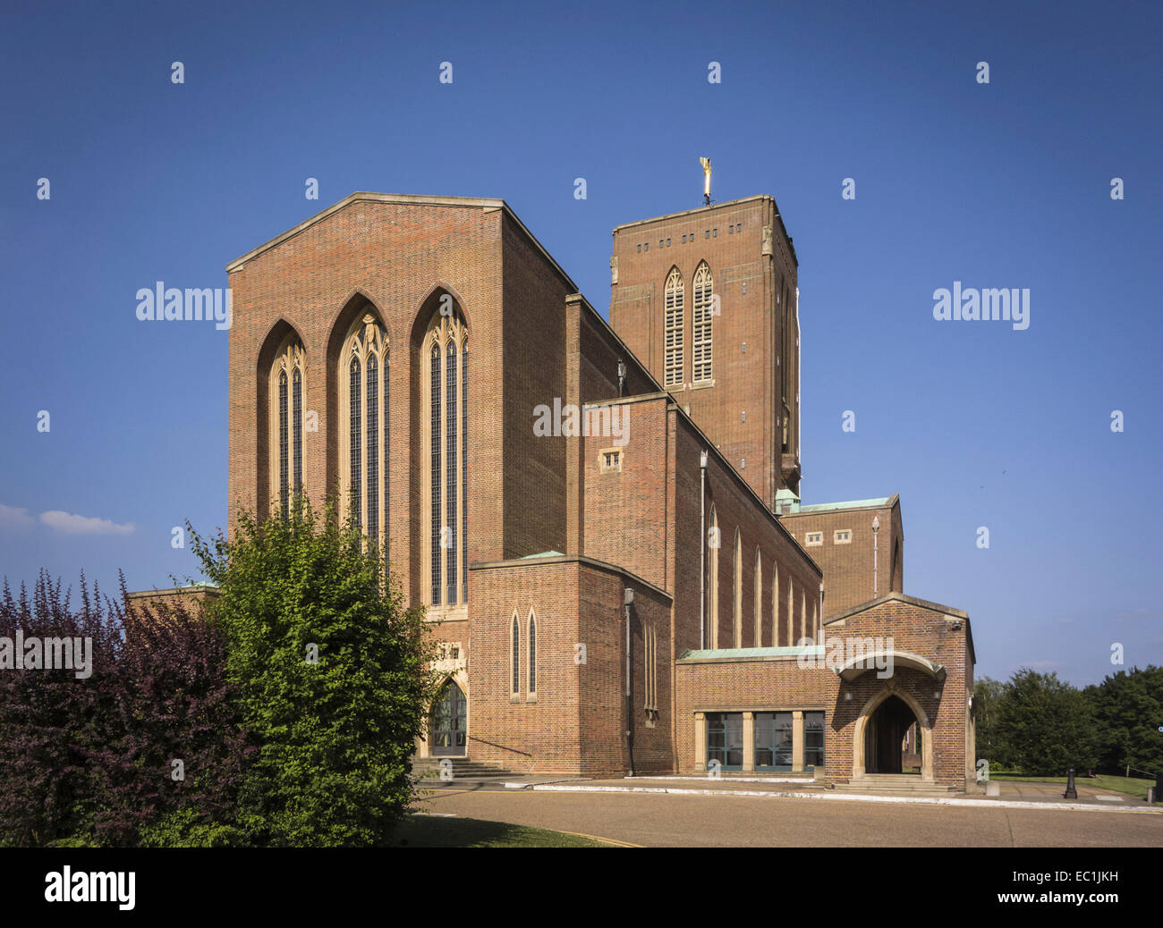 Guildford Cathedral Fa Ade Edward Maufe MA FRIBA Appointed 