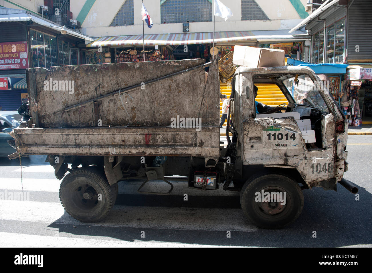 Dominikanische Republik, Santo Domingo, Müllabfuhr Stock Photo