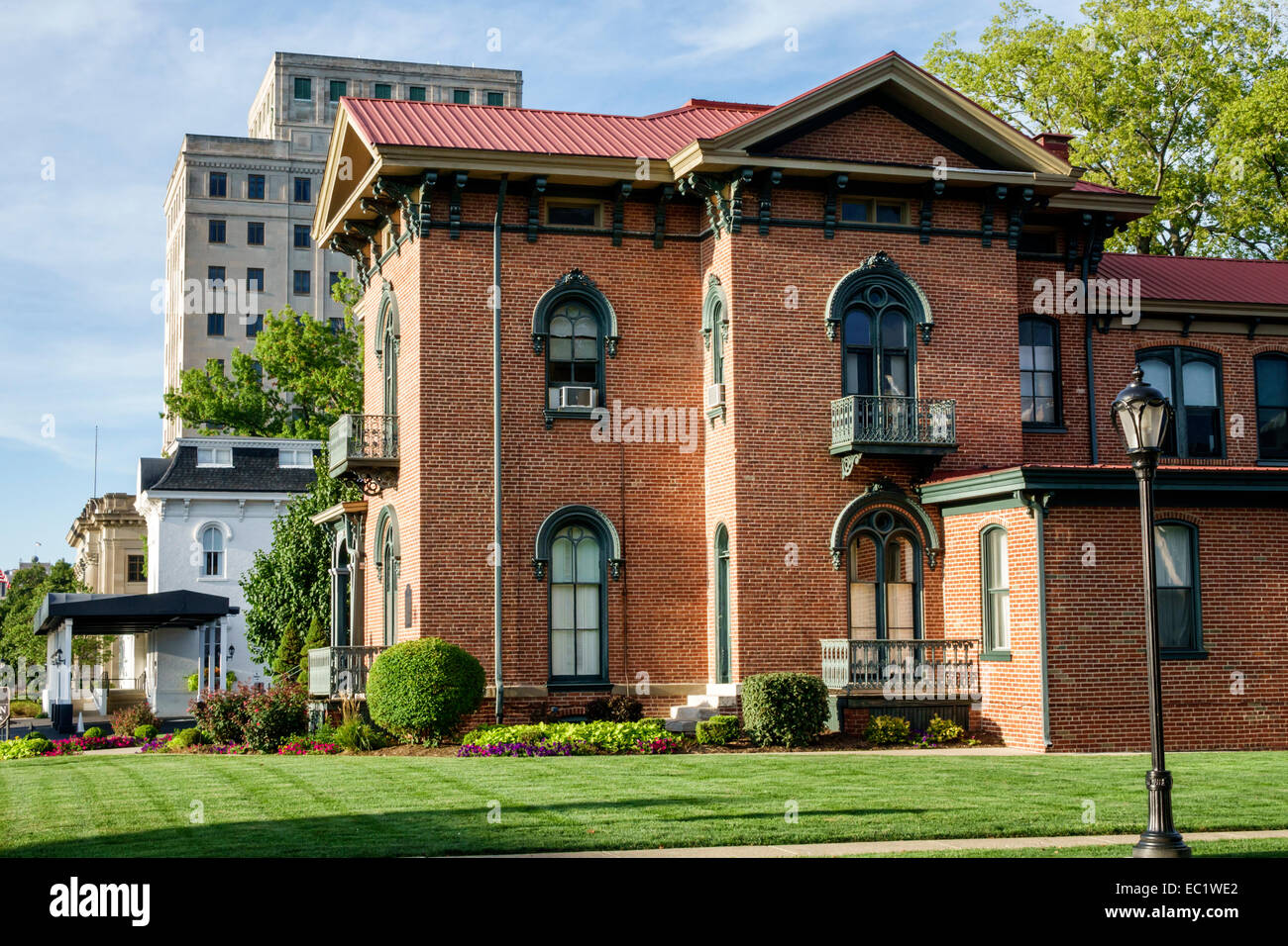 Springfield Illinois Historic Route 66 South 6th Street homes houses