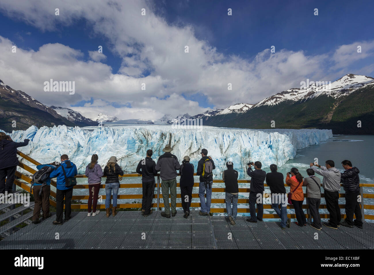 Tourists at the Perito Moreno Glacier, Los Glaciares National Park, Santa Cruz, Argentina Stock Photo