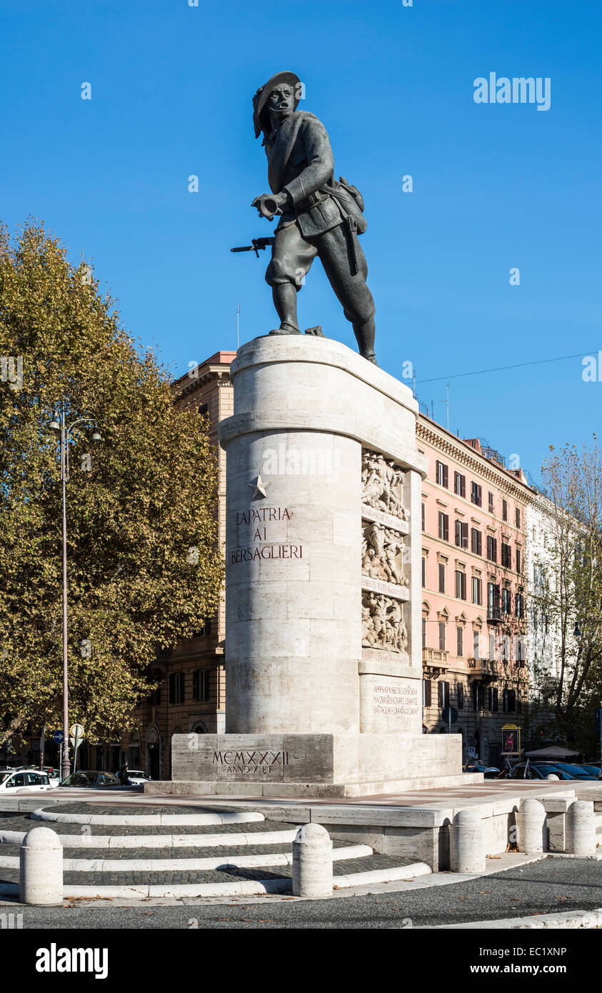 Mussolini monument hi-res stock photography and images - Alamy