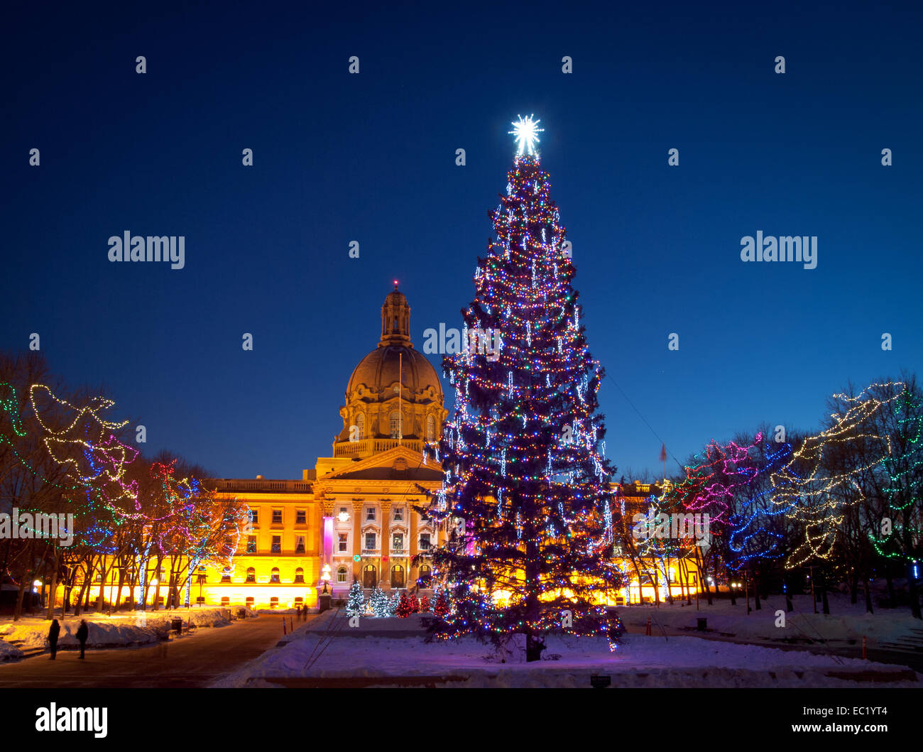 Alberta parliament edmonton christmas hires stock photography and