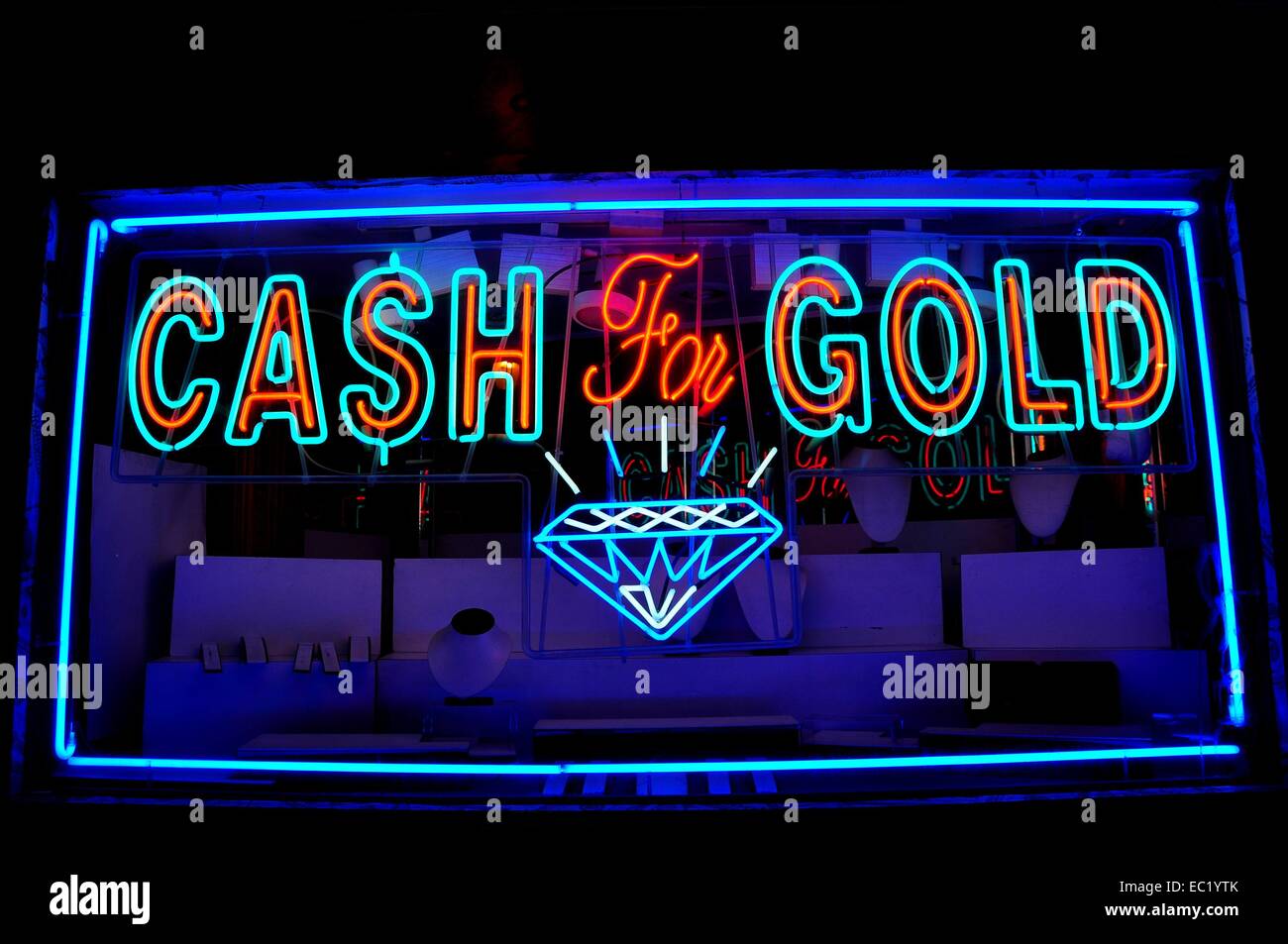 PHILADELPHIA, PENNSYLVANIA Cash for Gold jewelry shop neon sign on