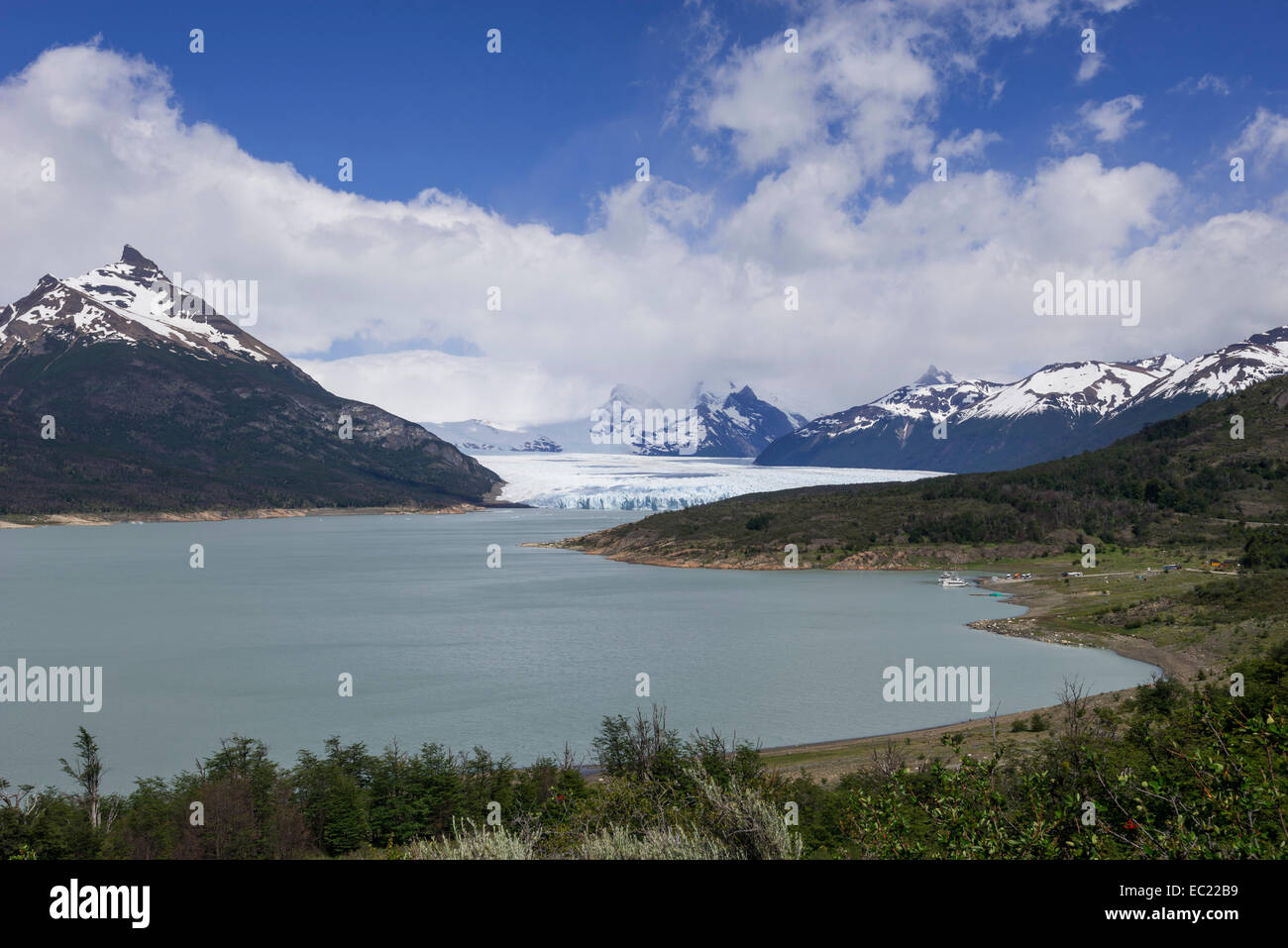 Perito Moreno Glacier, Los Glaciares National Park, Santa Cruz, Argentina Stock Photo