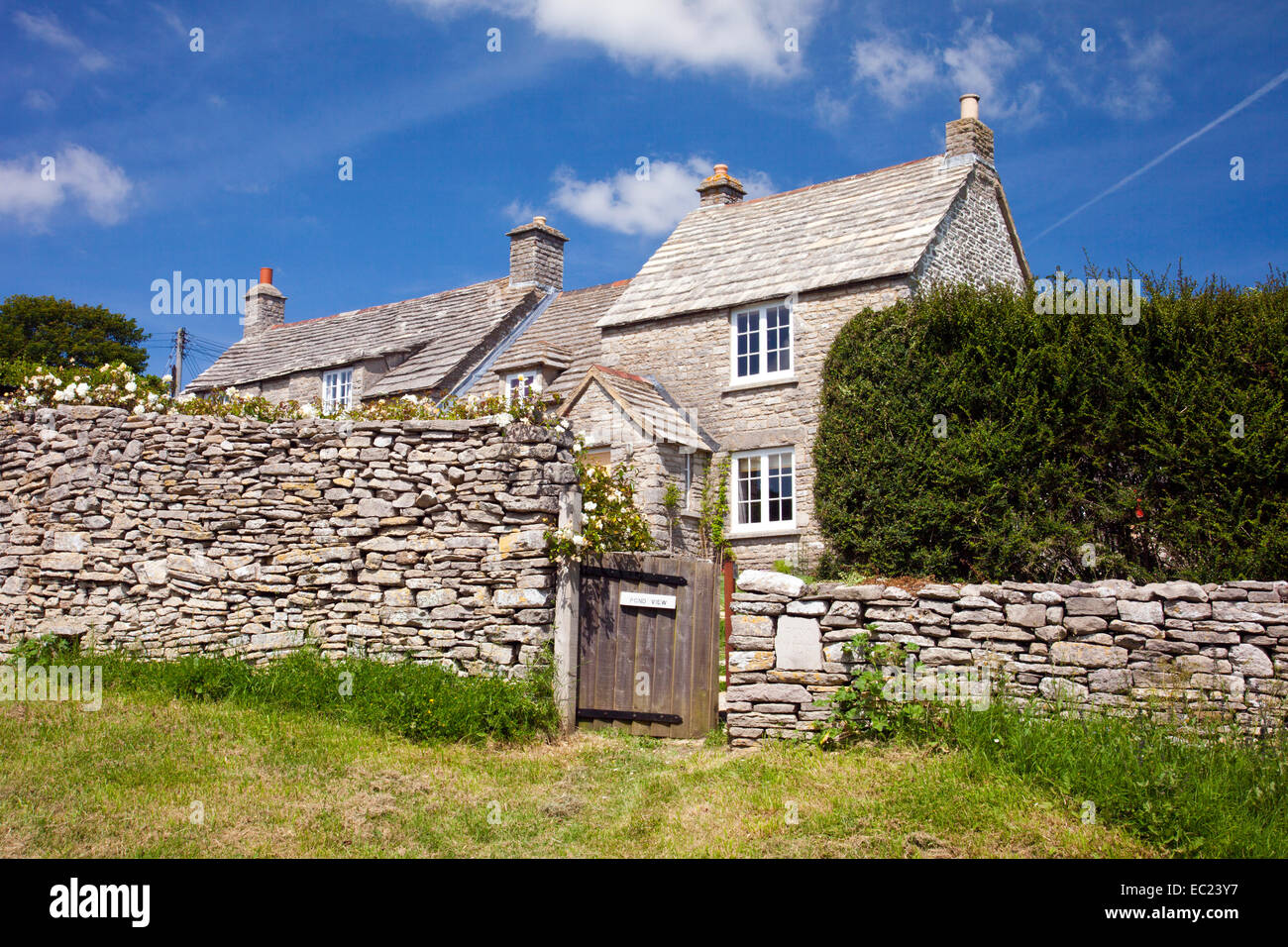 Cottages built of out the local Purbeck stone in Worth Matravers Dorset England UK Stock Photo