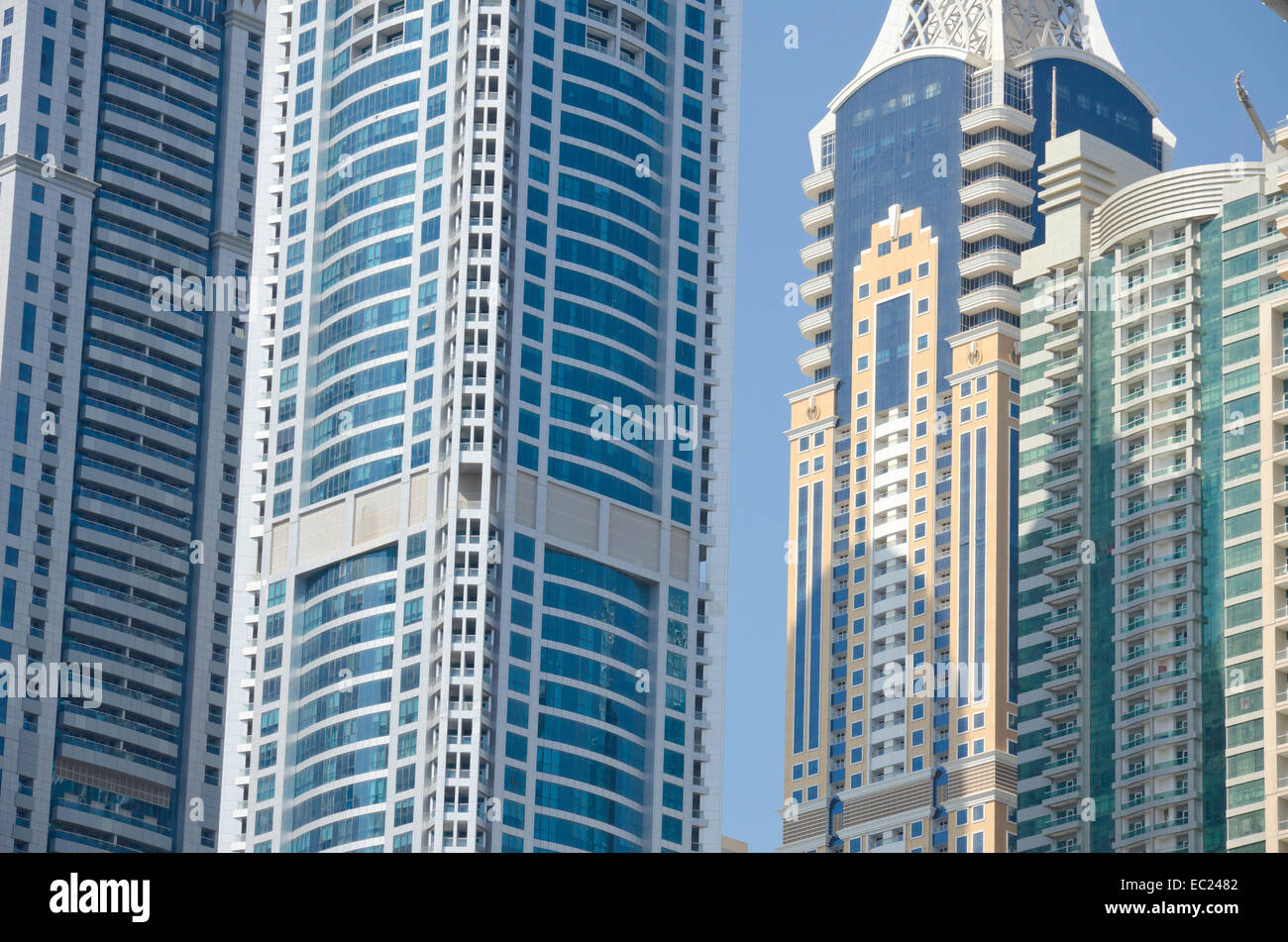Marina Buildings Dubai Hi Res Stock Photography And Images Alamy