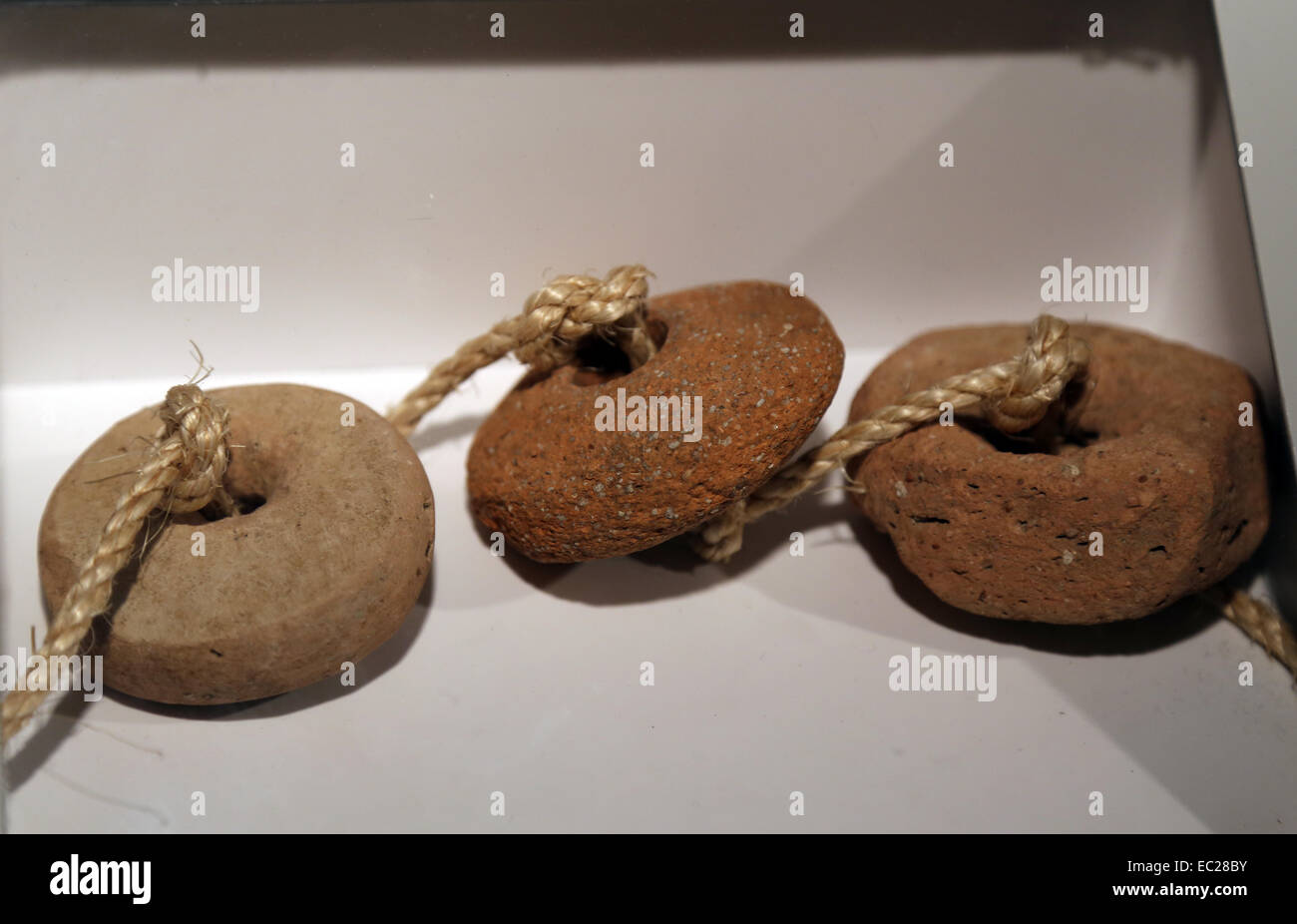 Fishing net weights hires stock photography and images Alamy