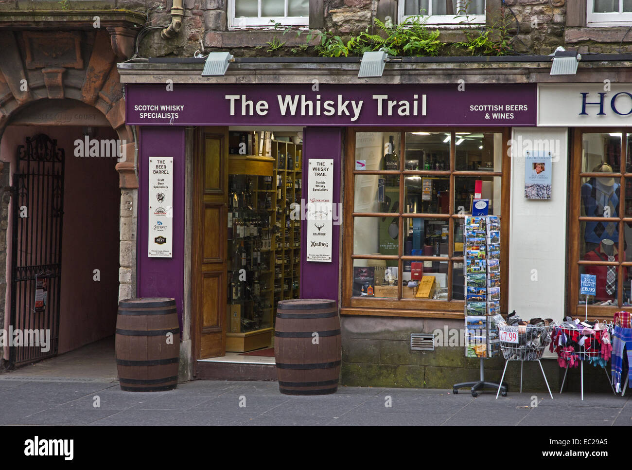 The Whisky Trail shop, Edinburgh, Scotland Stock Photo Alamy