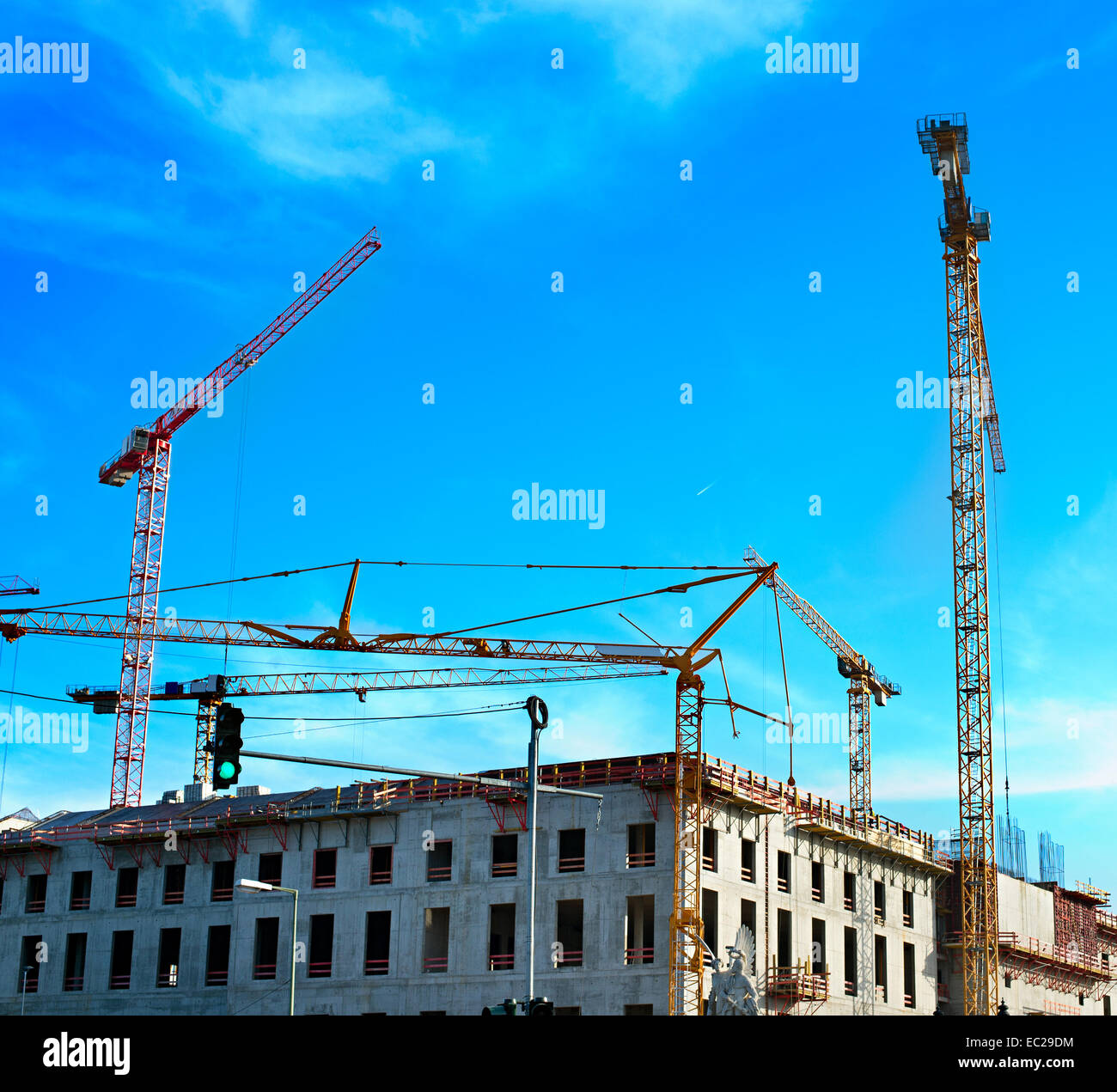 Downtown construction hi-res stock photography and images - Alamy