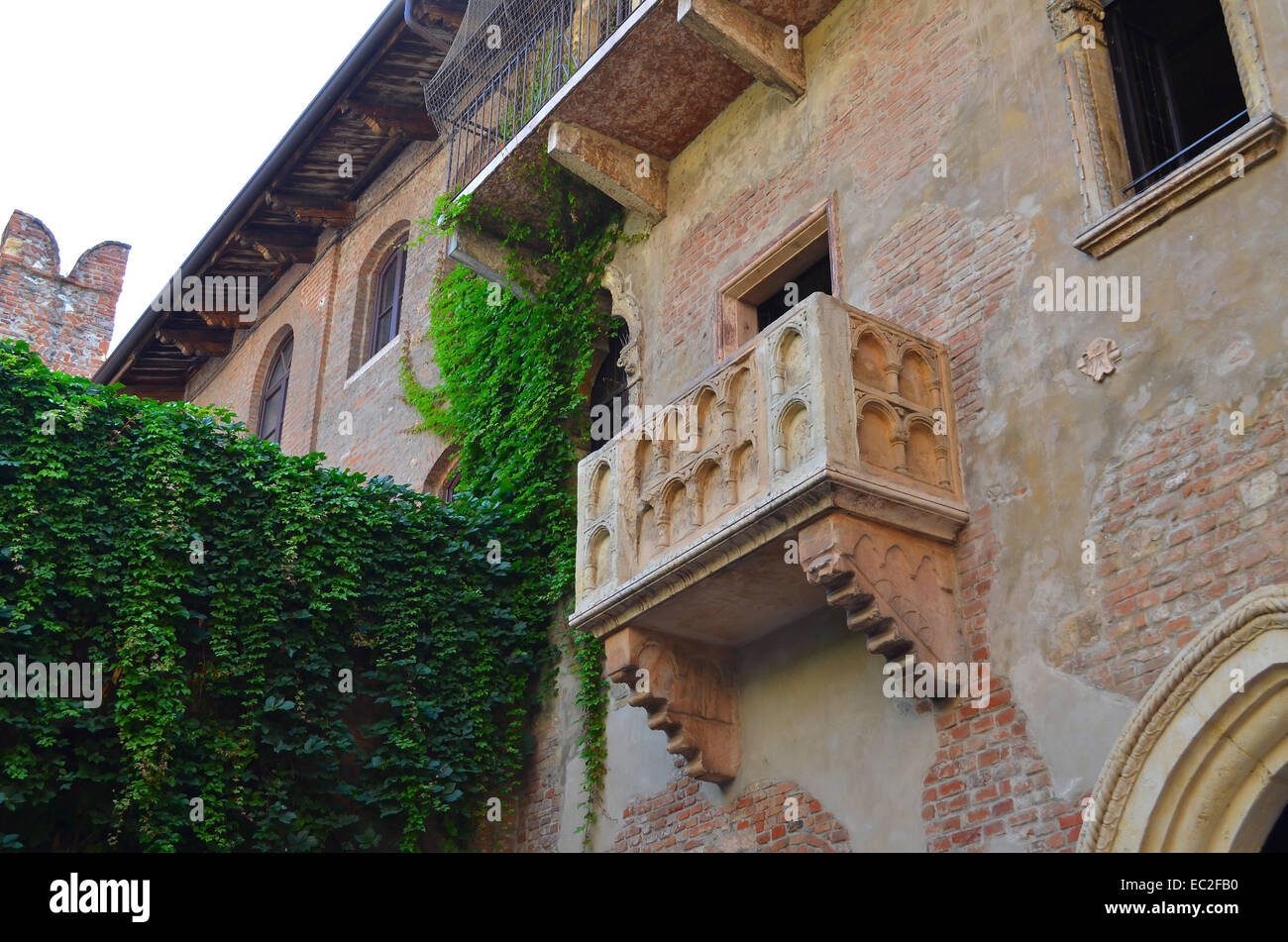 Romeo and juliet balcony hi-res stock photography and images - Alamy