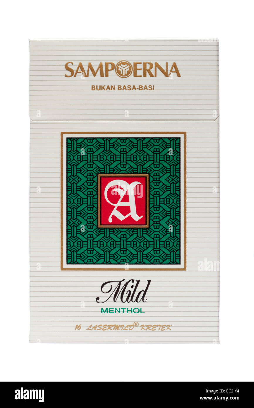 indonesian sampoerna menthol cigarette packet Stock Photo Alamy