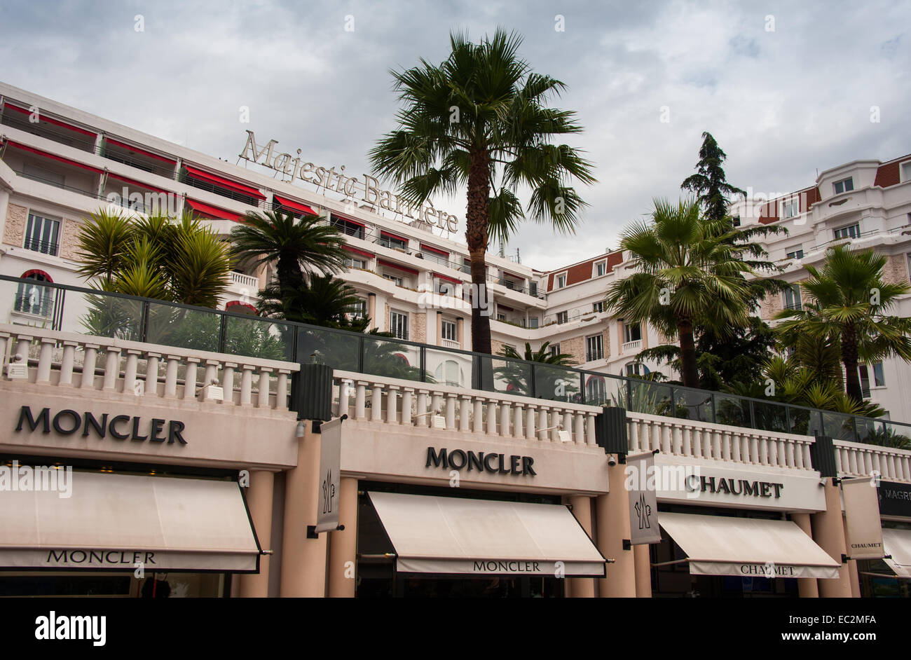Majestic Barriere Hotel, designer boutiques, Cannes, Côte d'Azur, France Stock Photo