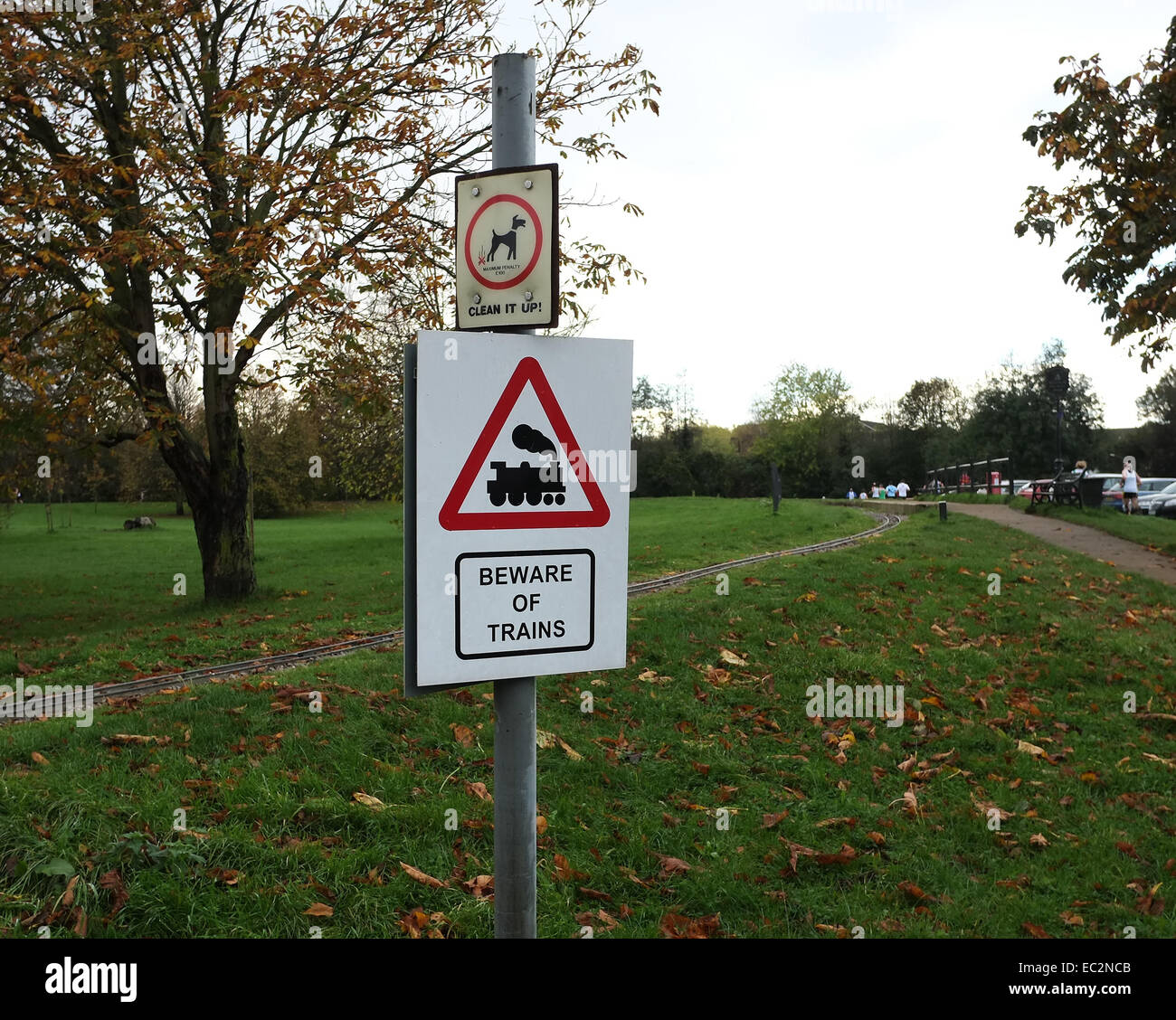 Beware of the trains warning sign in New Barn Park, Swanley, Kent ...