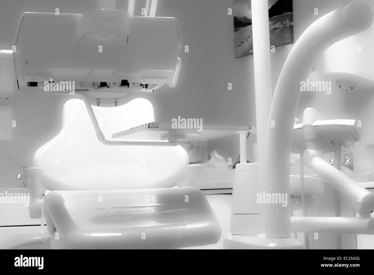 Brightly lit dental clinic Stock Photo Alamy