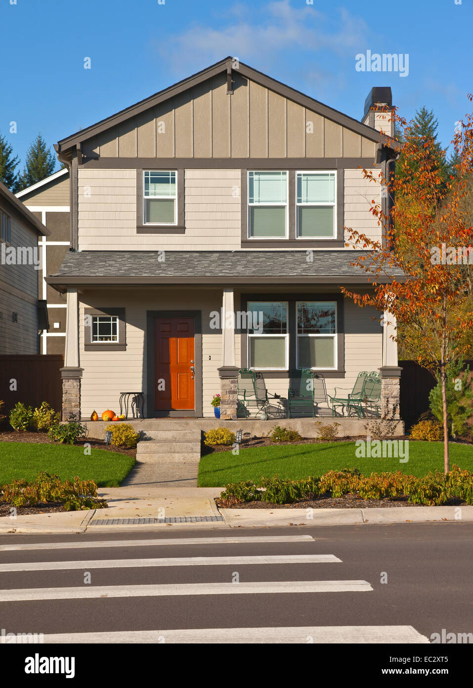 Family home new construction in Wilsonville Oregon Stock Photo Alamy