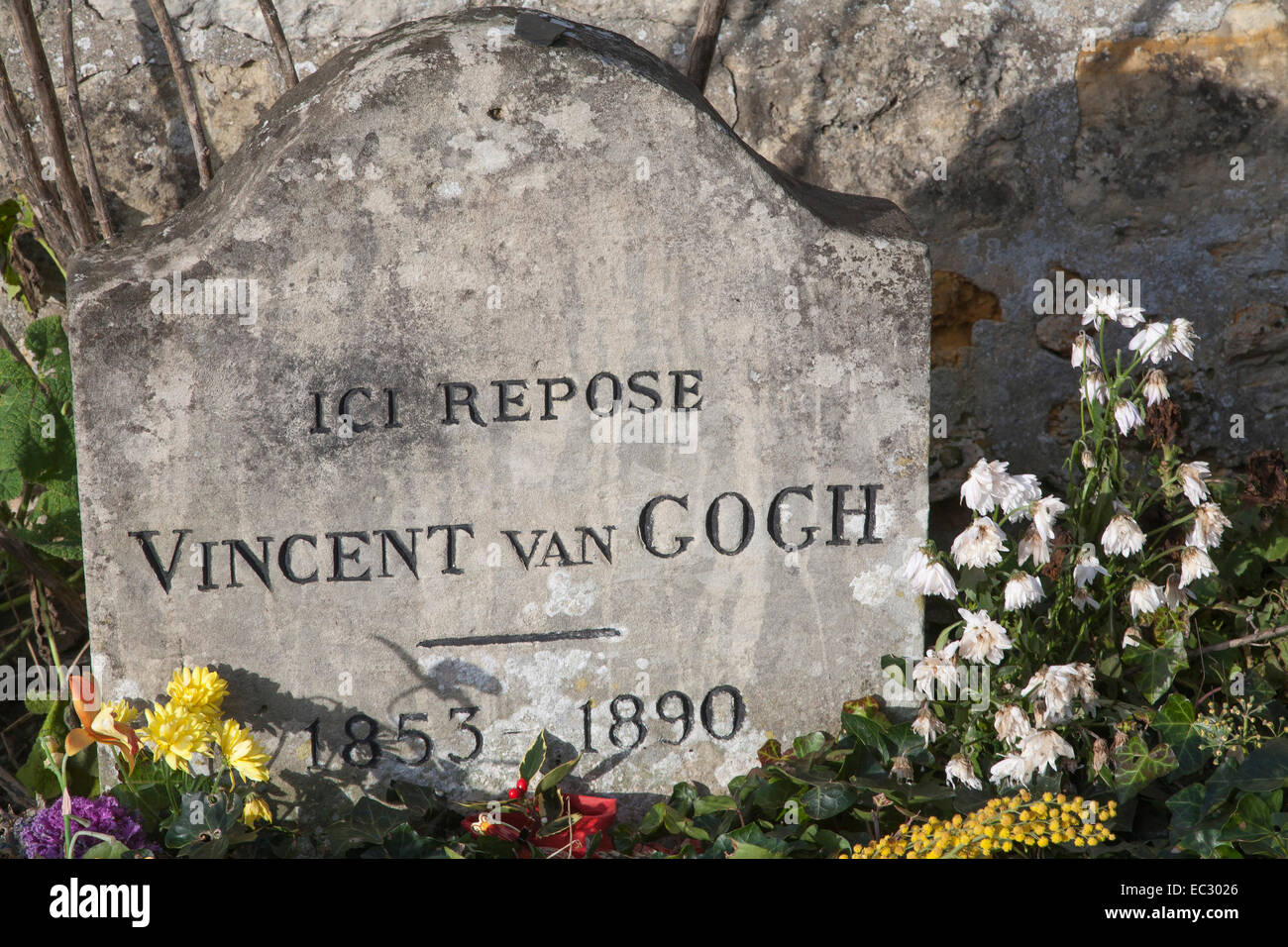 France, Val d'Oise, Auvers-sur-Oise, The village churchyard, Grave of Vincent Van Gogh Stock Photo