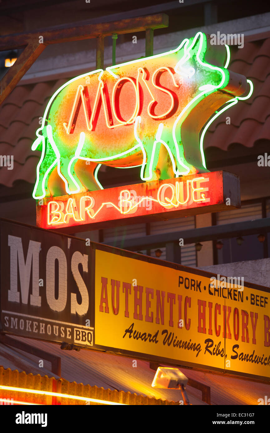 neon sign, Mo's Bar-B-Que, Pismo Beach, Central Coast, California, United States of America Stock Photo