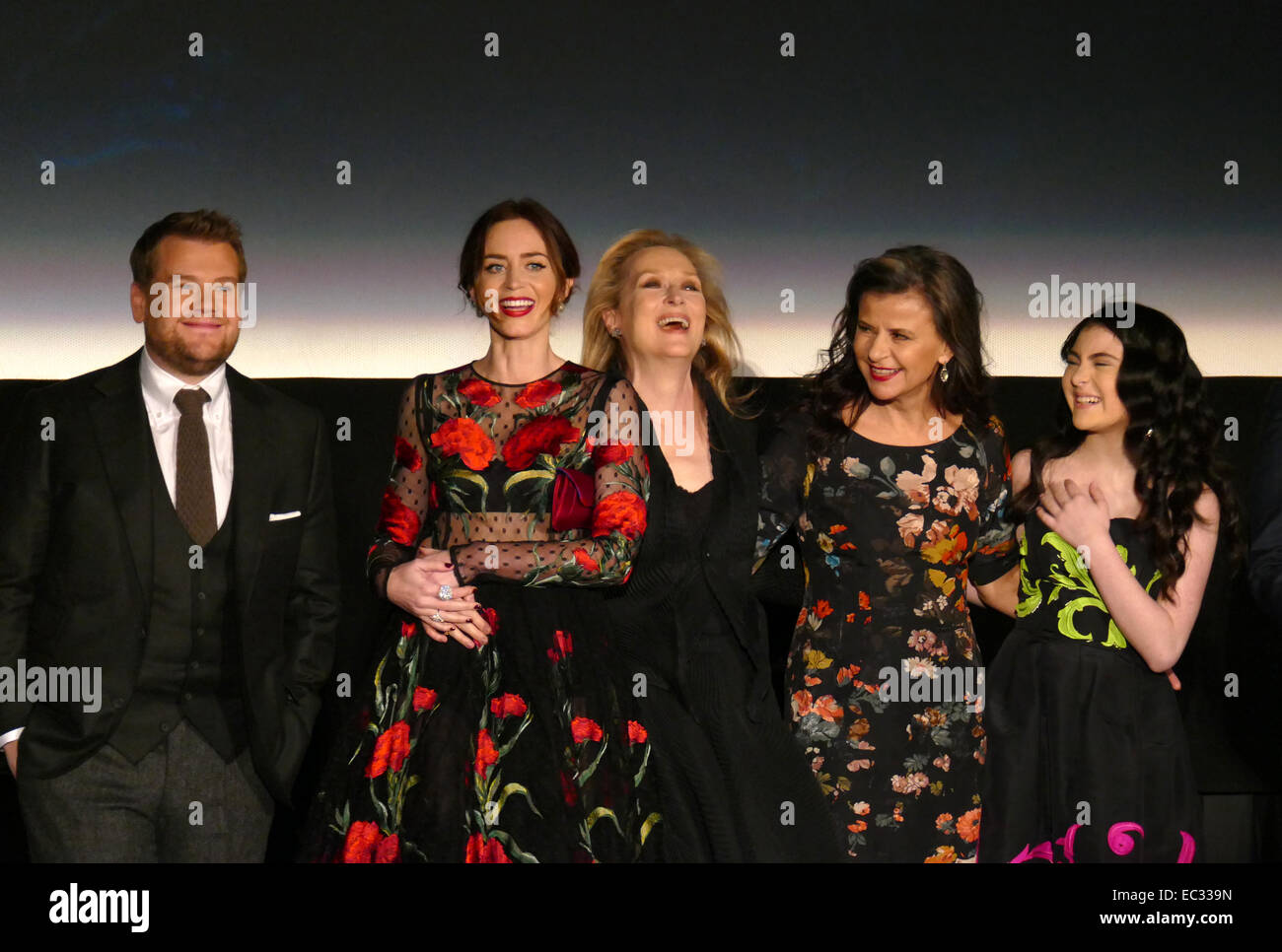 New York, USA. 08th Dec, 2014. Movie Premiere of 'Into The Woods' with the  cast including Emily Blunt and Meryl Streep Credit: Vidura Luis  Barrios/Alamy Live News Stock Photo - Alamy, image size:1300x966