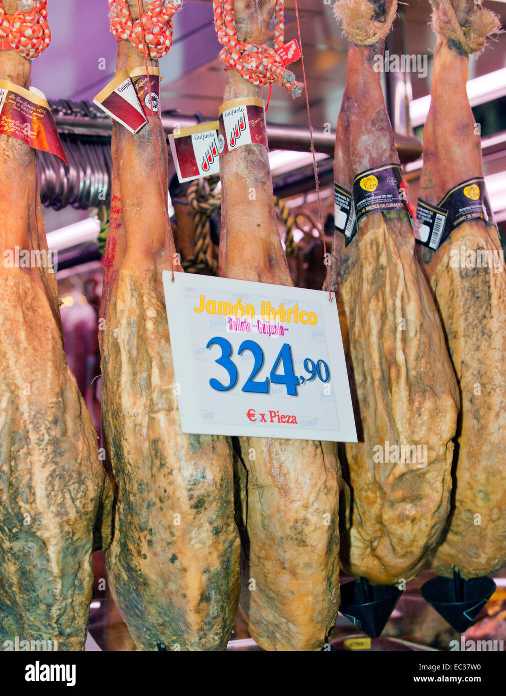 Serrano ham, Jamon Iberico Bellota, Mercat de la Boqueria market hall, Barcelona, Spain Stock Photo