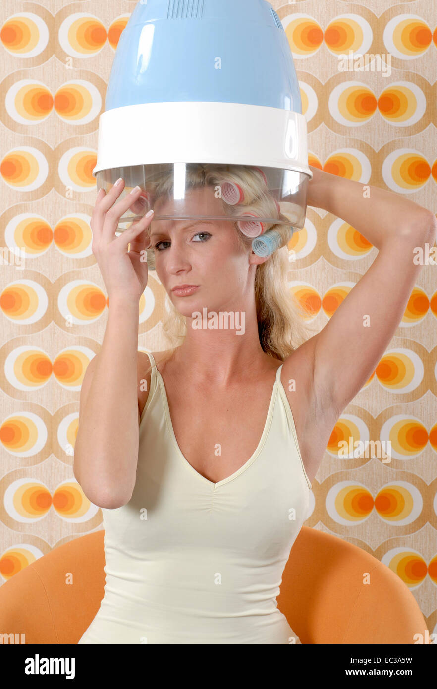 Hood dryer salon hires stock photography and images Alamy
