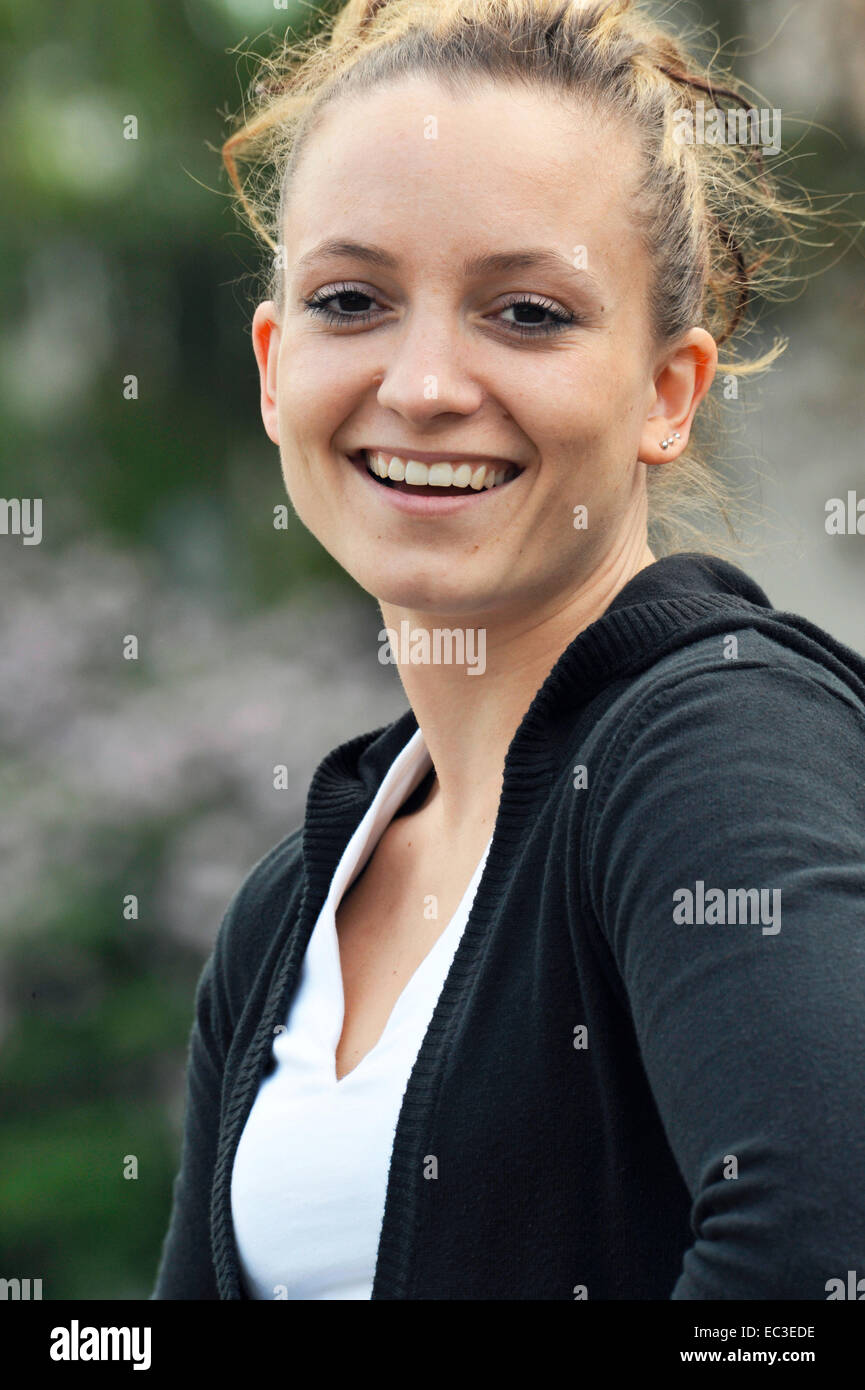 Young happy laughing woman hi-res stock photography and images - Alamy