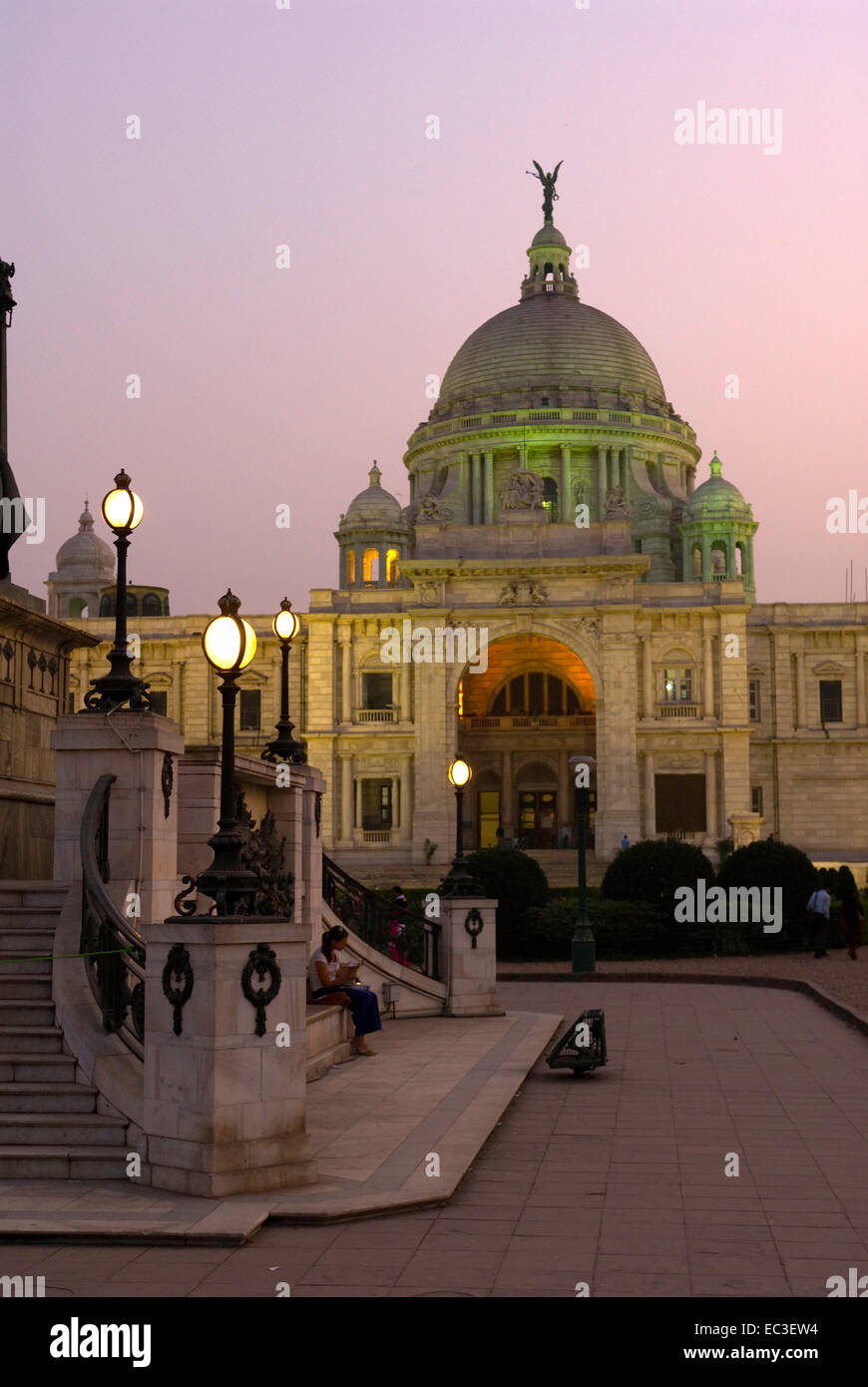 Victoria Memorial in Calcutta Stock Photo Alamy