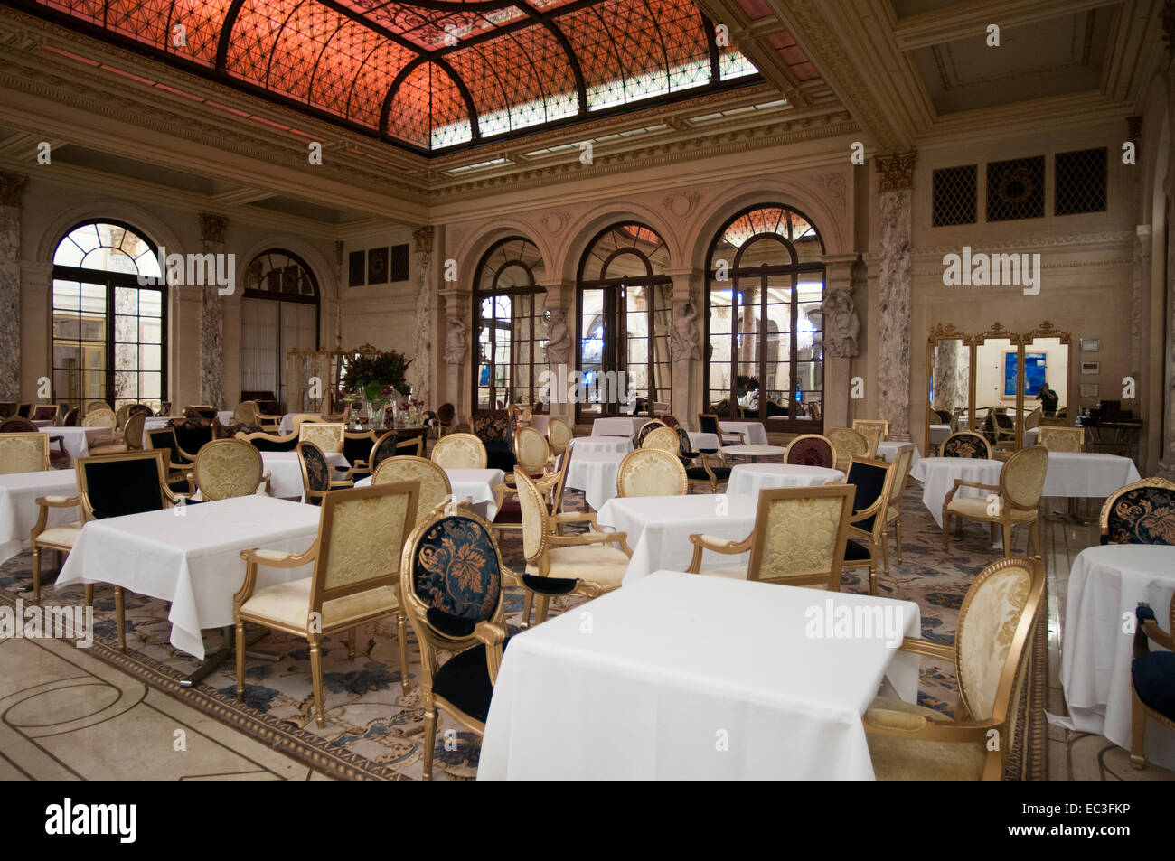 Restaurant in The Plaza hotel New York USA. The Plaza Hotel, landmark 20-story luxury hotel near Grand Army Plaza. Central Park Stock Photo