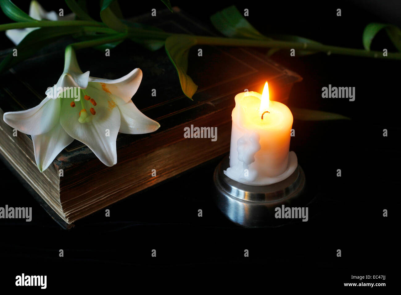 Sorrow Candle High Resolution Stock Photography and Images Alamy