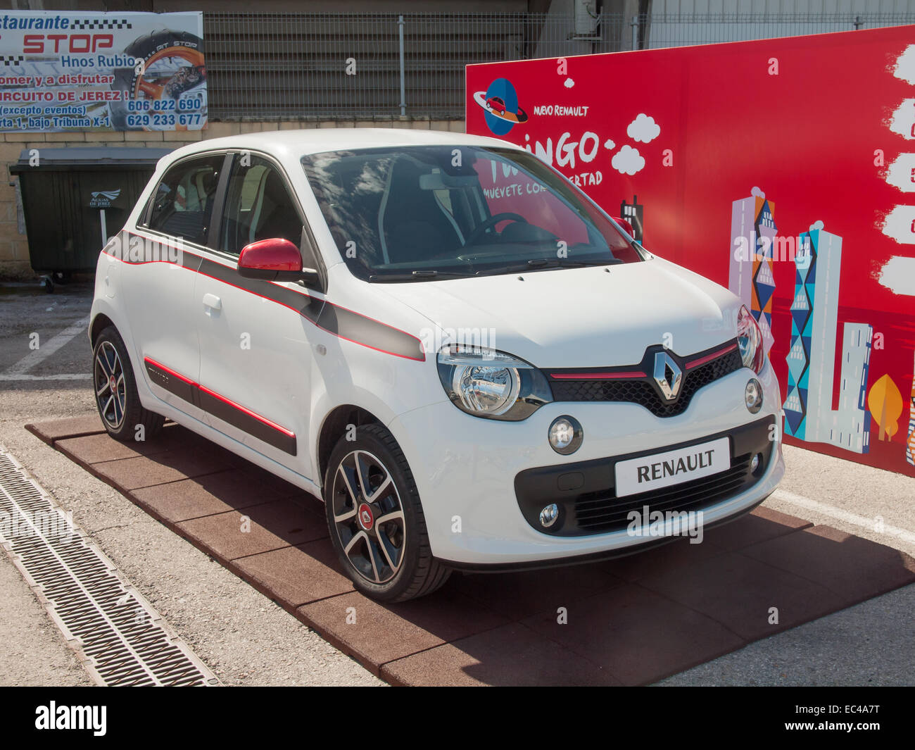 Renault's Twingo and Europe's Small Car Treats