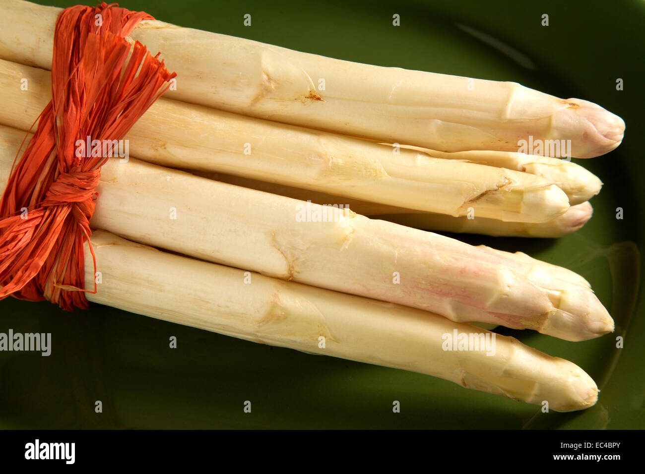 asparagus on a plate Stock Photo