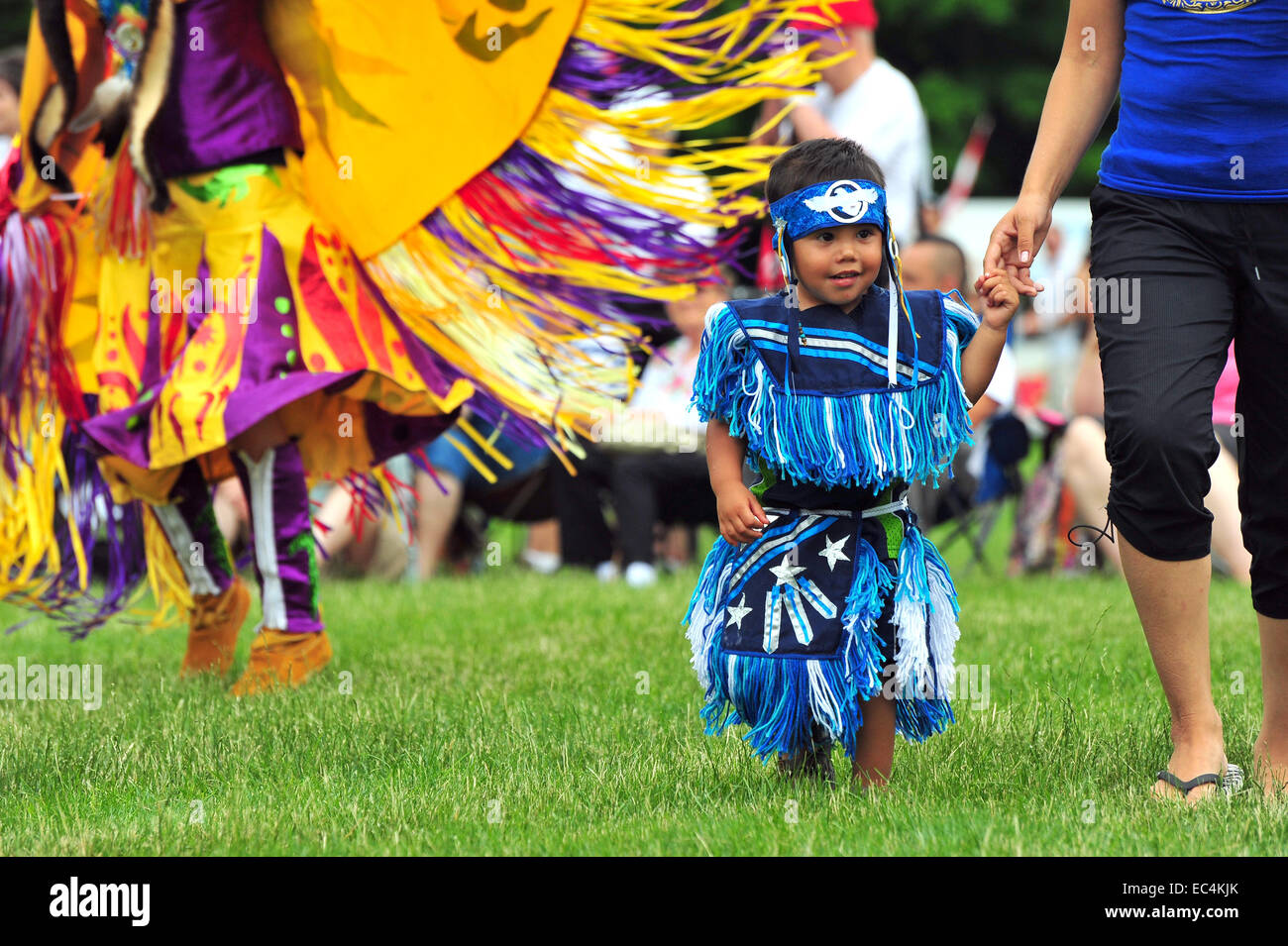 Canadian traditional clothes hires stock photography and images Alamy