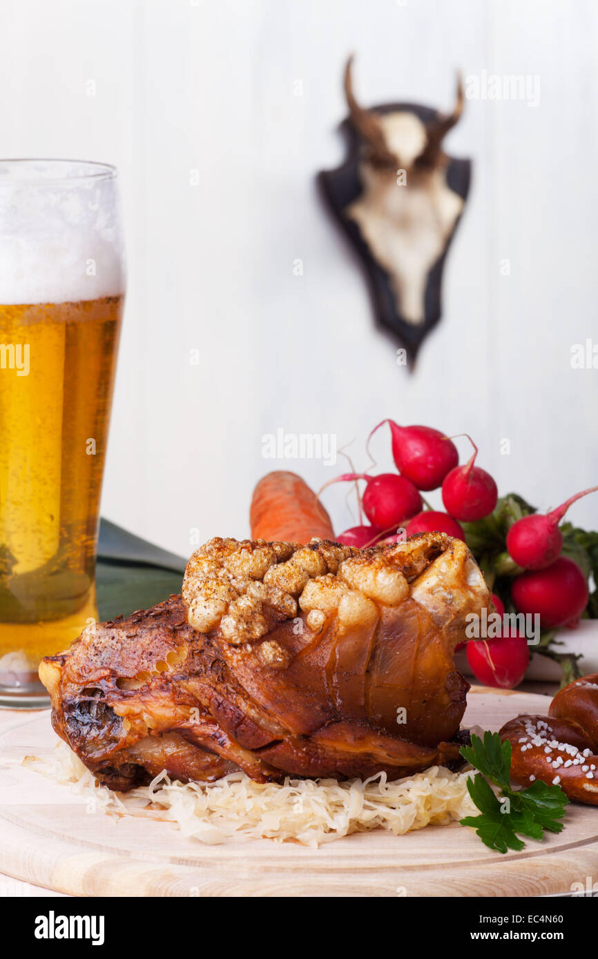 bavarian knuckle of pork Stock Photo Alamy
