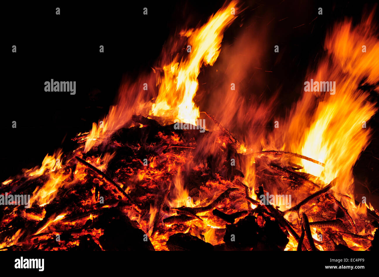 Easter fire detail photo of burning wood Stock Photo Alamy