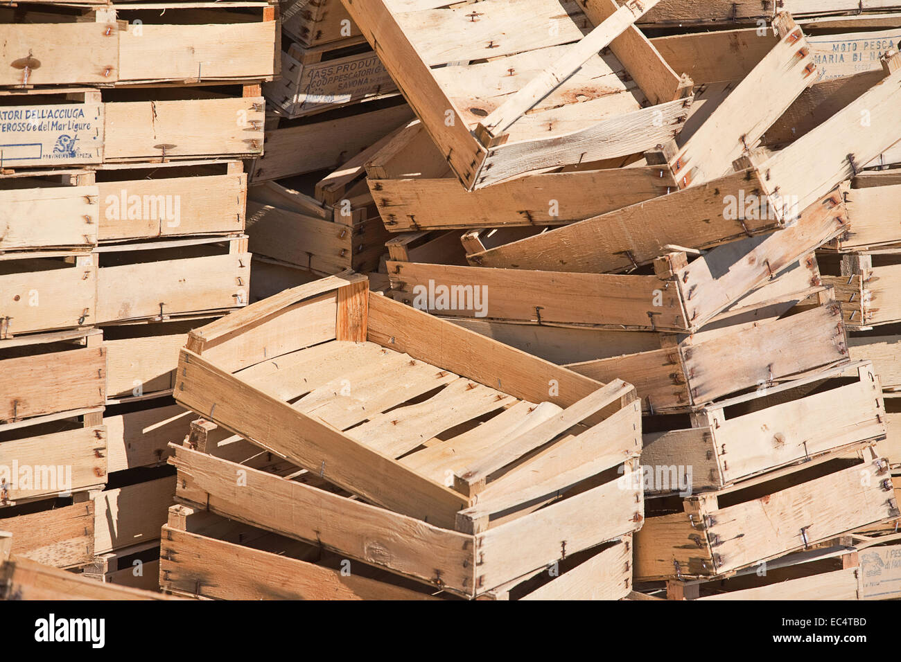 Transport Crates Stock Photos & Transport Crates Stock Images Alamy