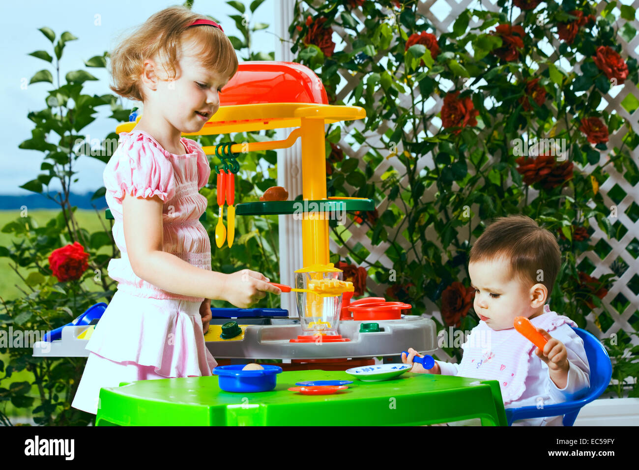 toy kitchen for 6 year old