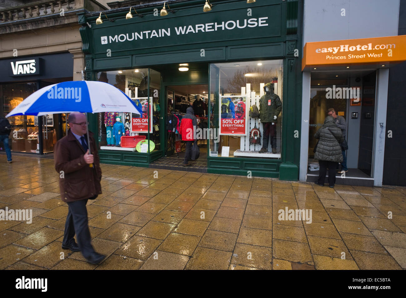 Vans high street shop hi-res stock photography and images - Alamy