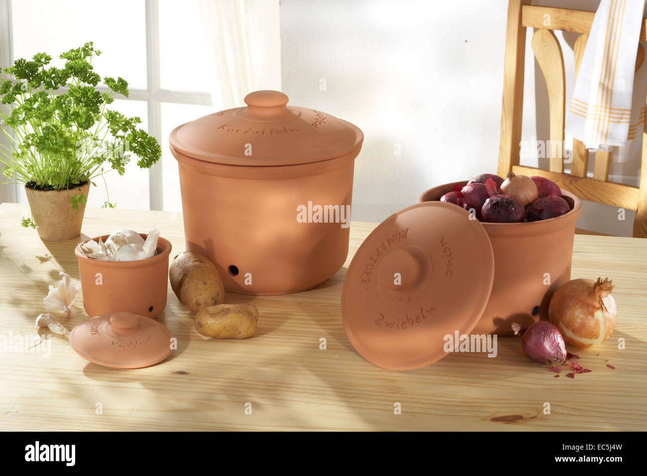Earthenware pots in the kitchen Stock Photo Alamy