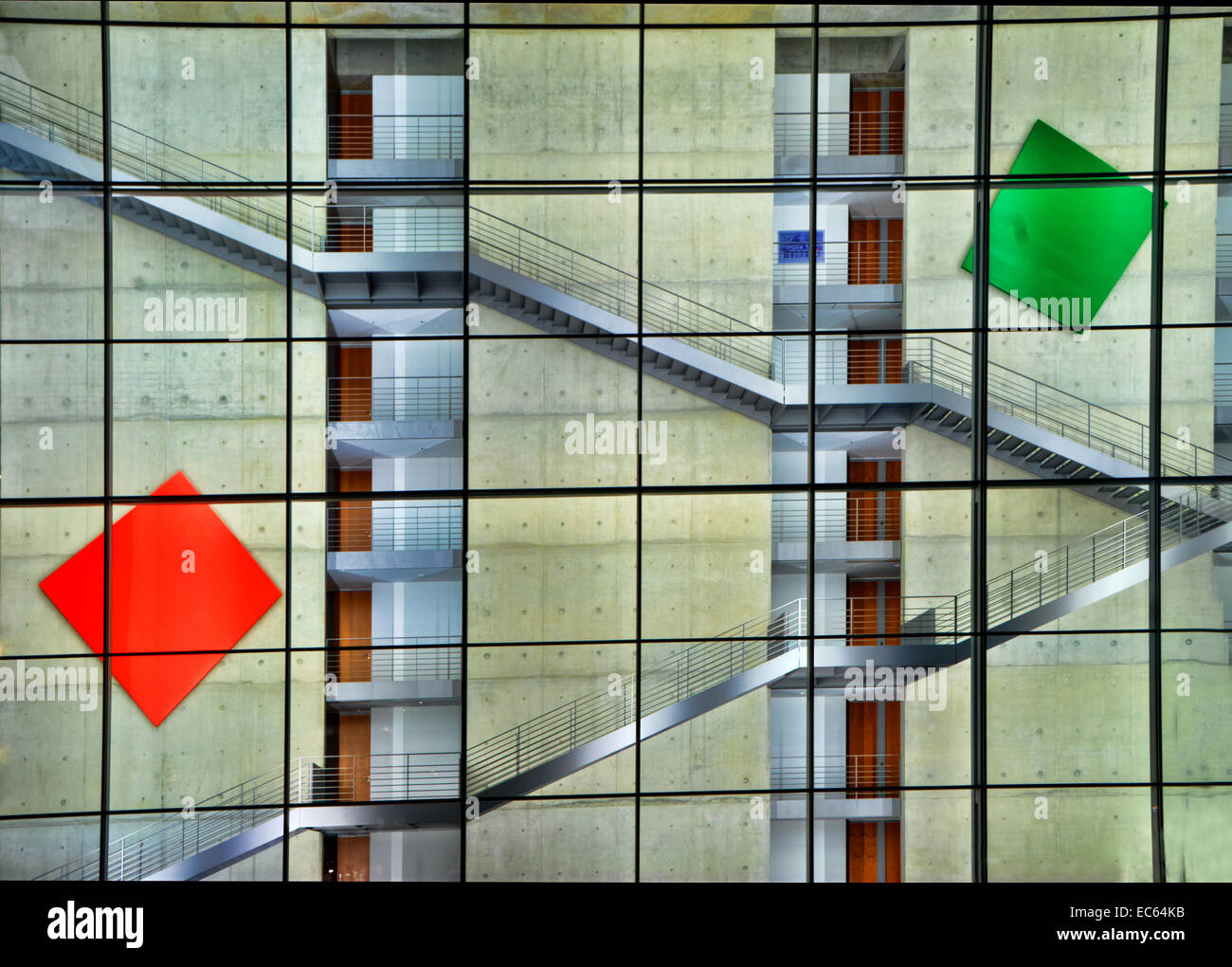 Geometric building stairs red hi-res stock photography and images - Alamy