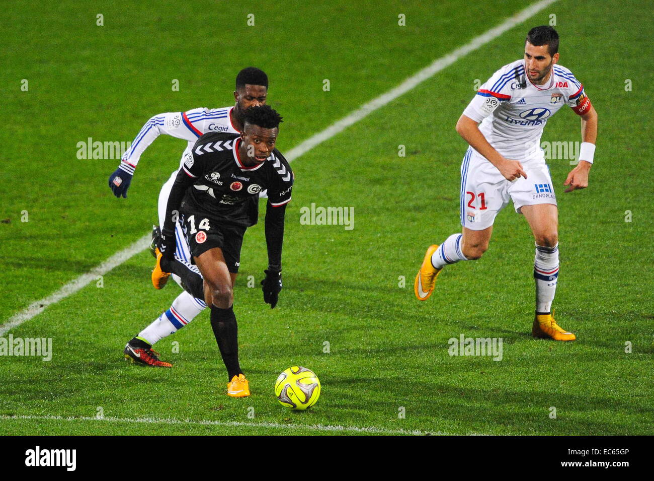 Benjamin MOUKANDJO - 04.12.2014 - Lyon/Reims - 16eme journee de Ligue 1 .Photo : Jean Paul Thomas/Icon Sport Stock Photo