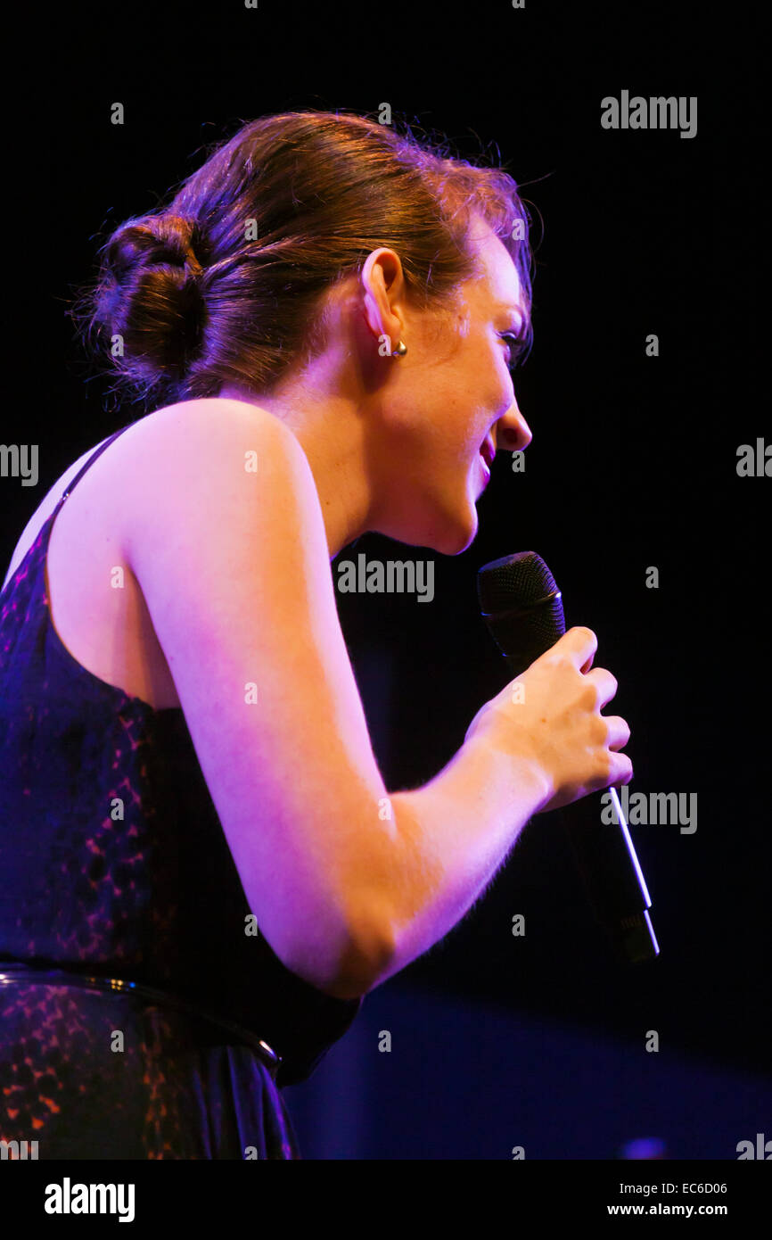 BECCA STEVENS sings for BILLY CHILDS on the main stage of the MONTEREY JAZZ FESTIVAL Stock Photo