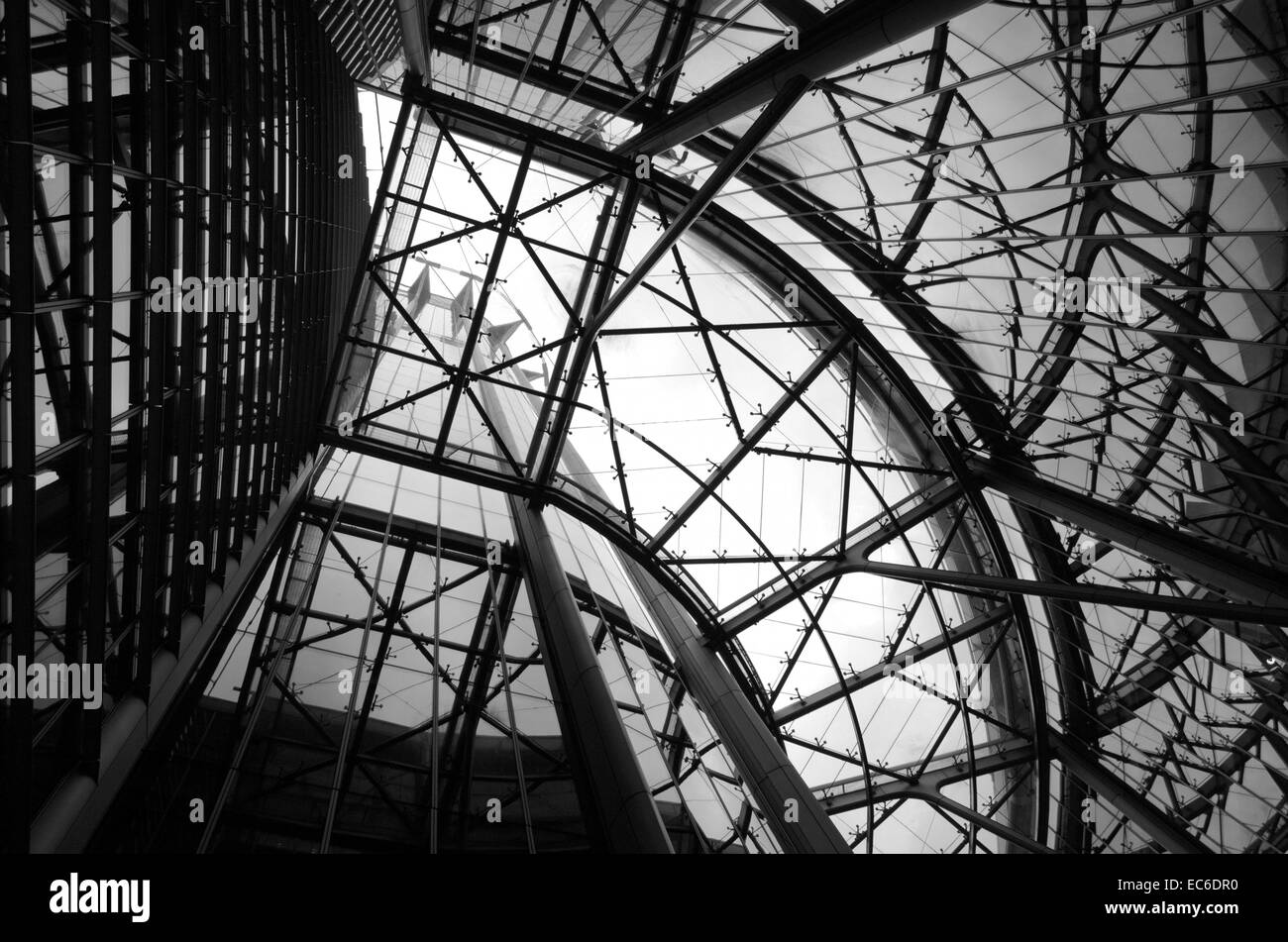 Atrium at City Point in the City of London, England Stock Photo - Alamy