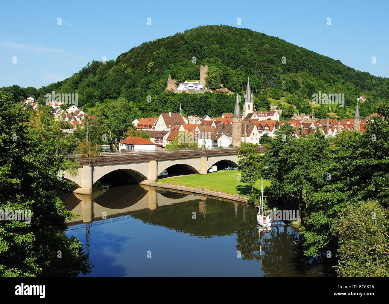 Gemünden am Main, view on the historic city center with Fränkischer Saale and the Scherenburg, Germany, Bavaria Stock Photo