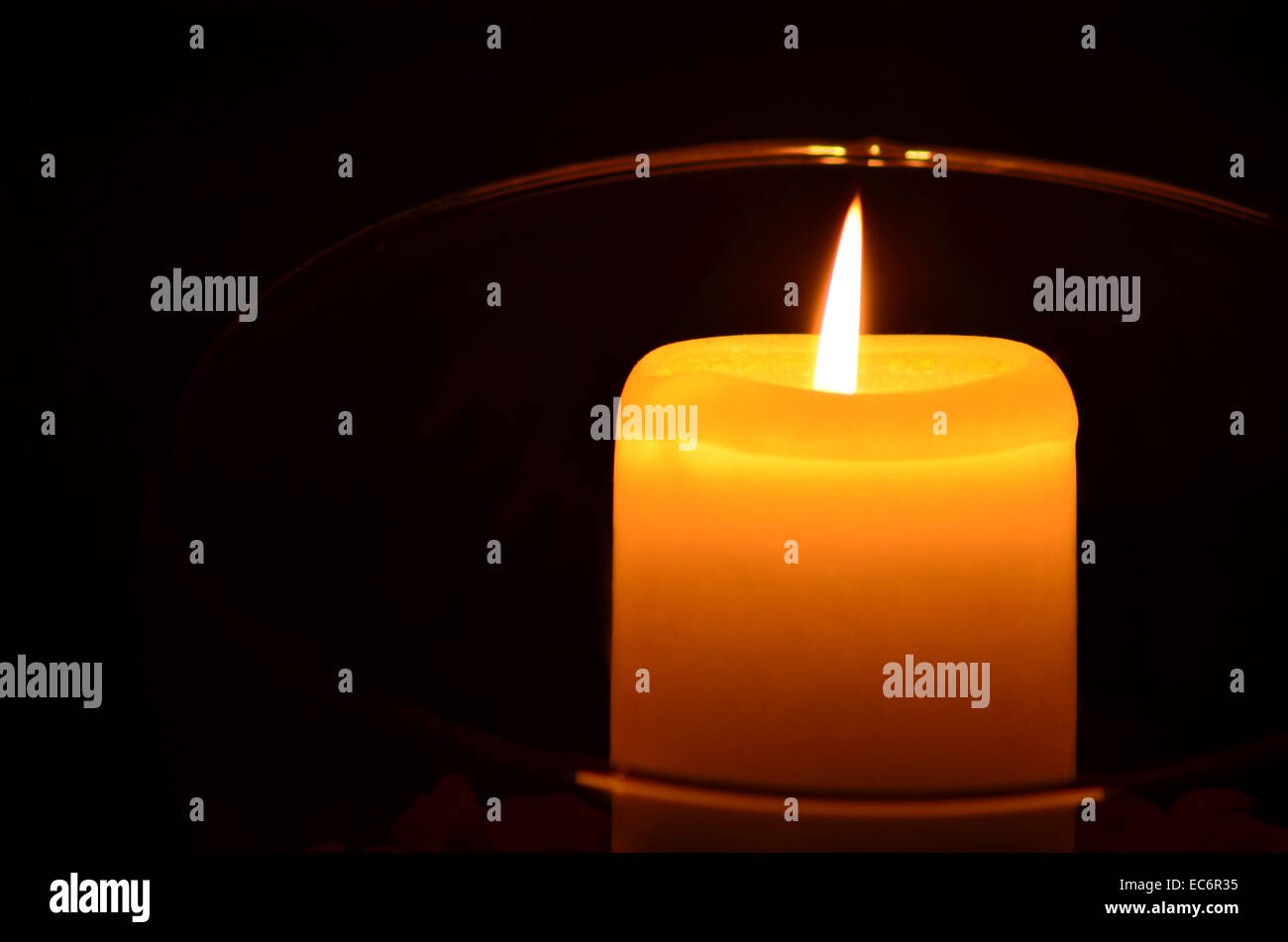 Electrical candle hires stock photography and images Alamy