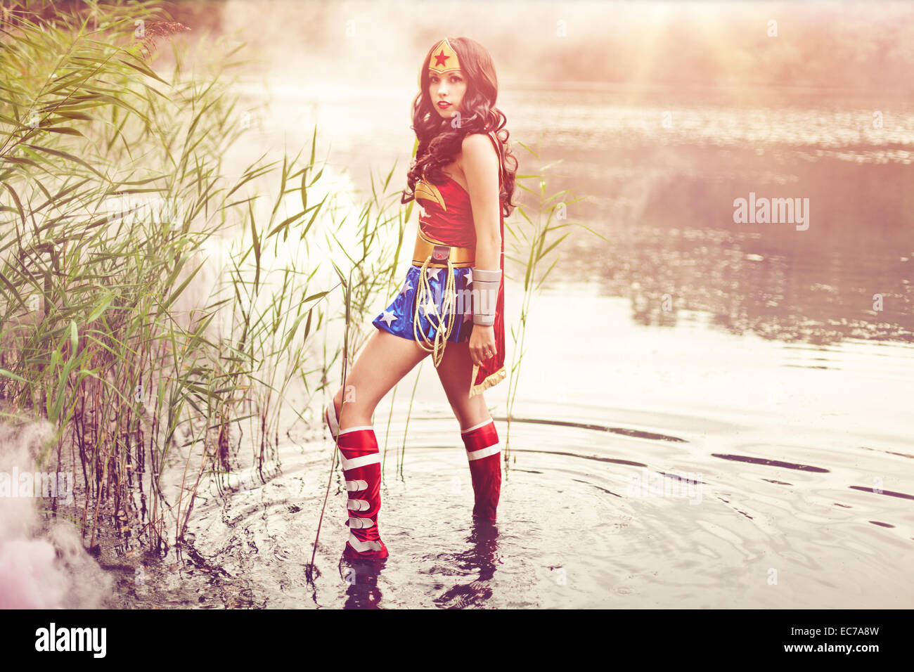 Déguisement pour femme super-héroïne Wonder-Woman carnaval